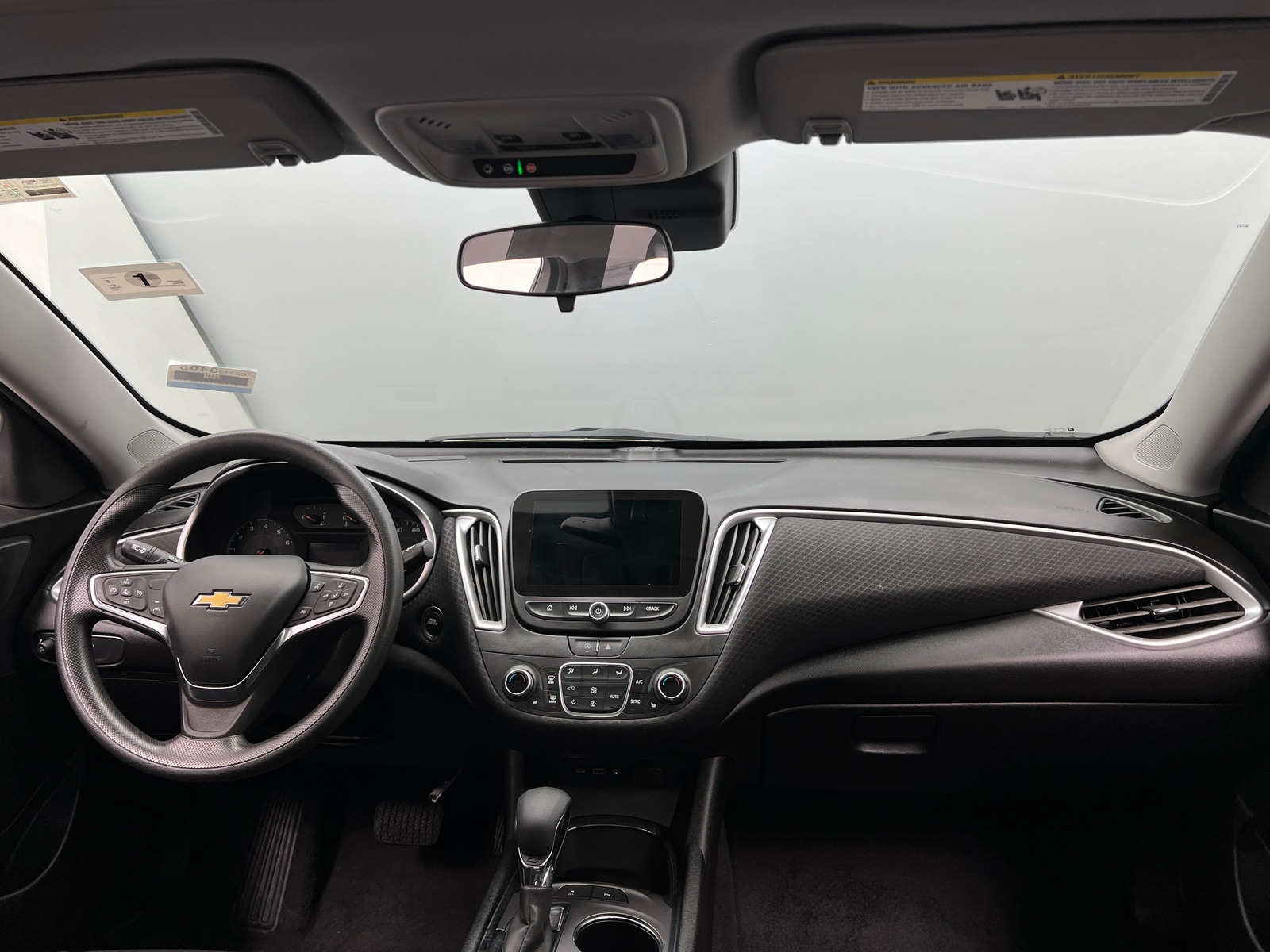 Thumbnail: 2024 Chevrolet Malibu - 3