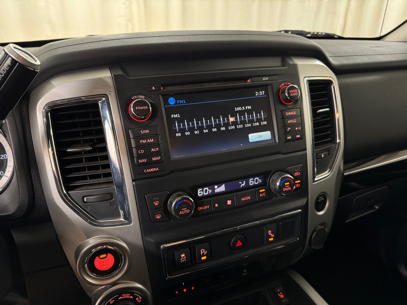 Thumbnail: 2017 Nissan Titan - 4