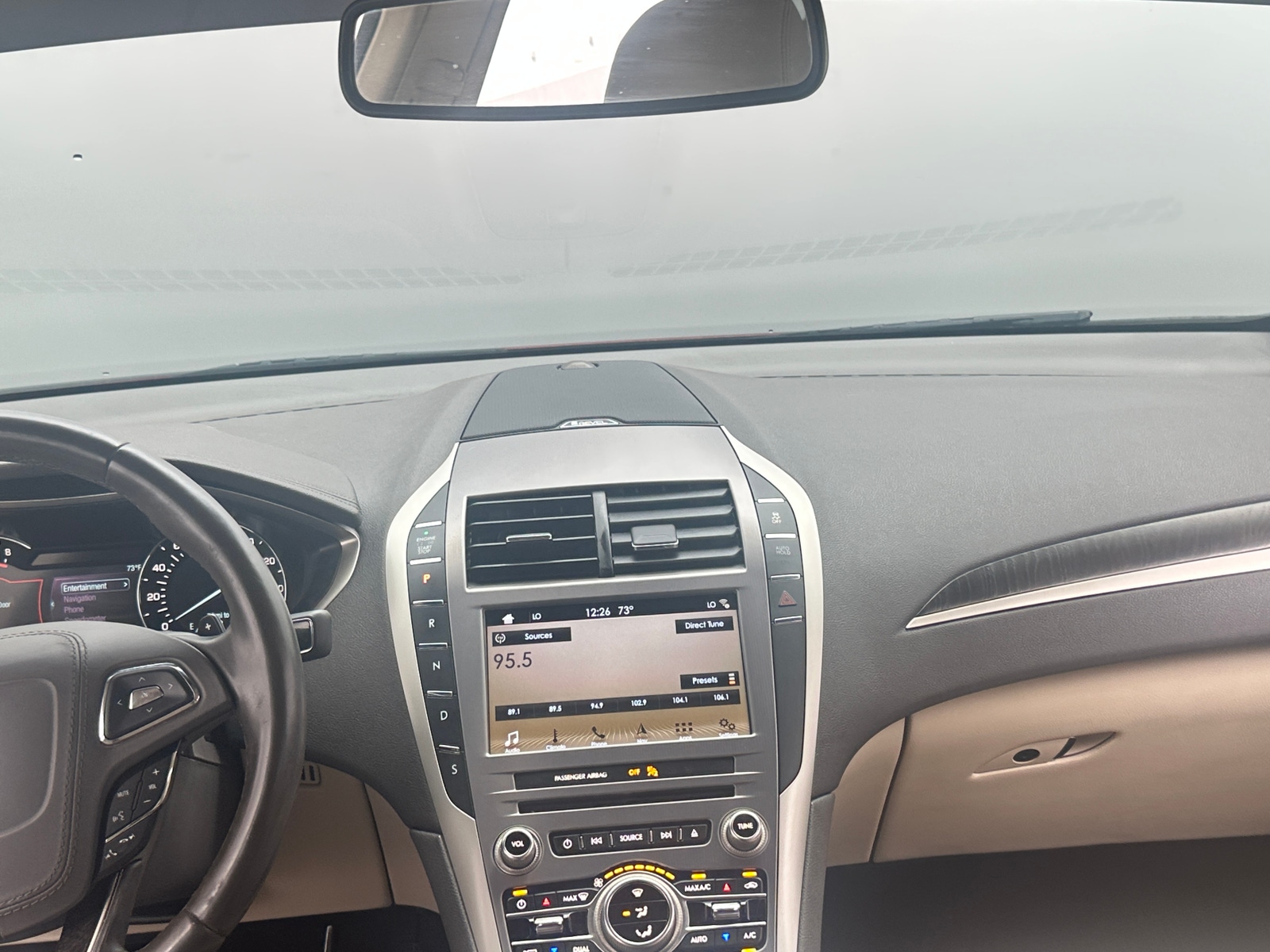 Thumbnail: 2017 Lincoln MKZ - 2