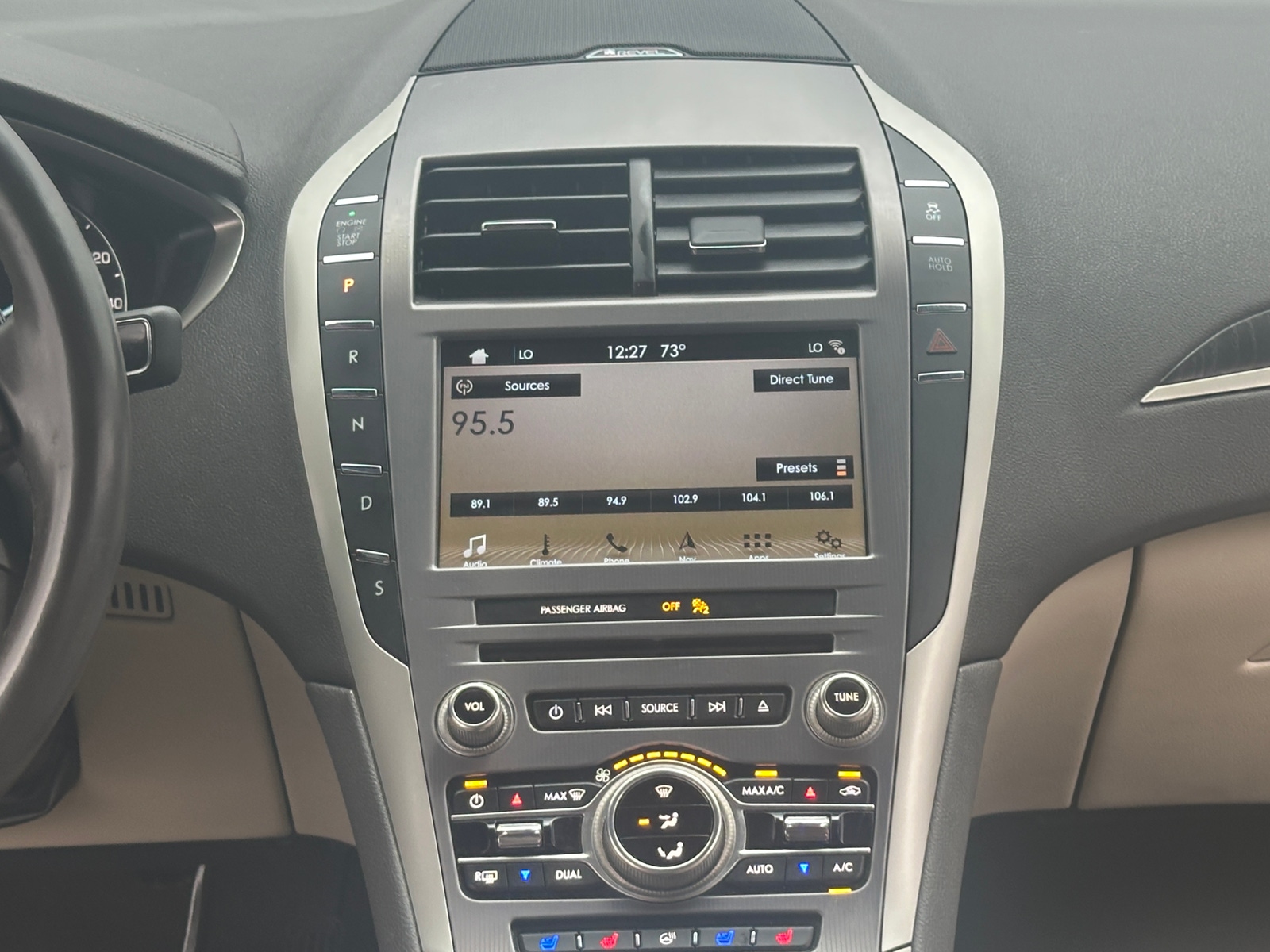 Thumbnail: 2017 Lincoln MKZ - 3