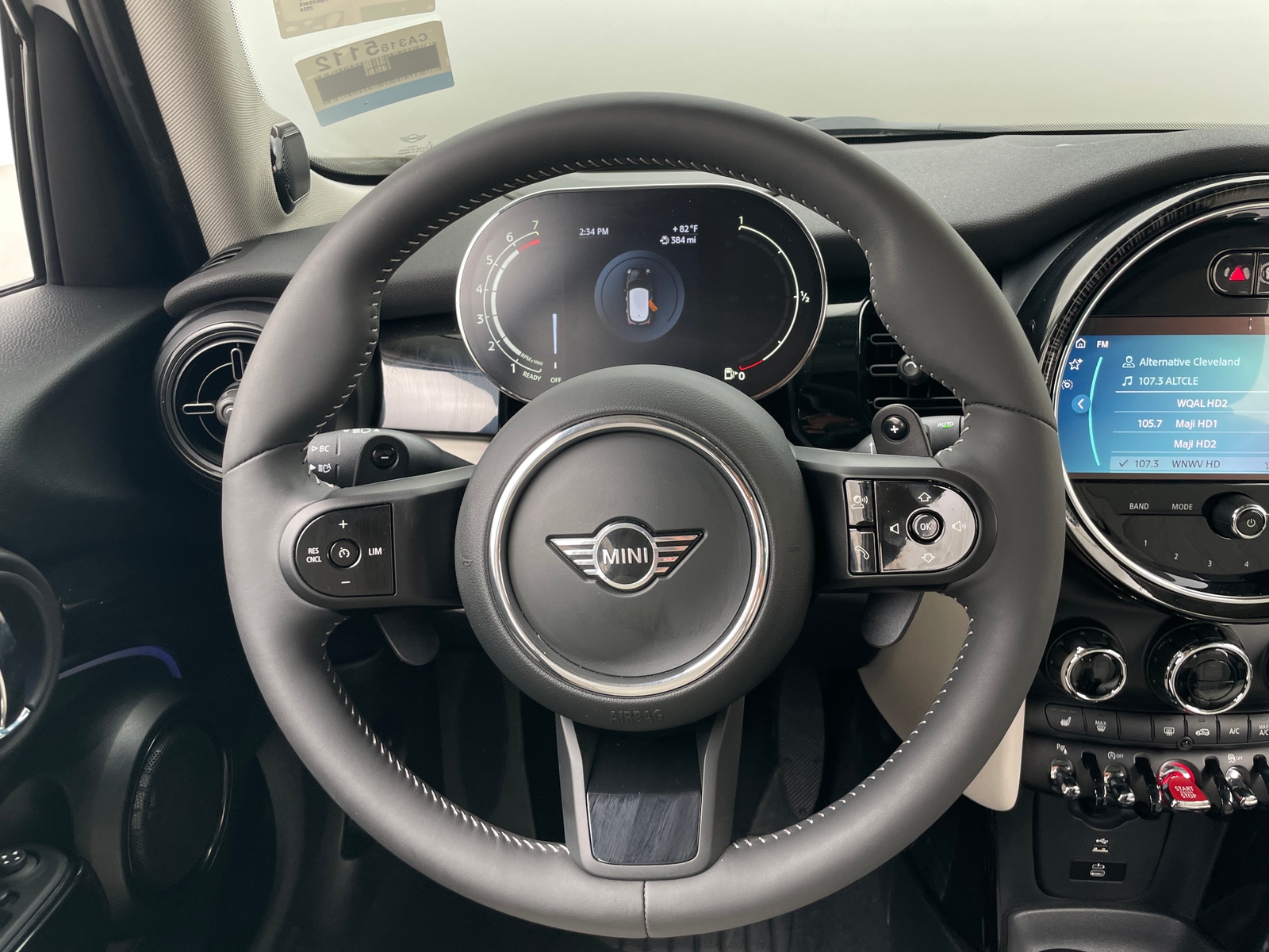 Thumbnail: 2024 MINI Cooper Hardtop - 4