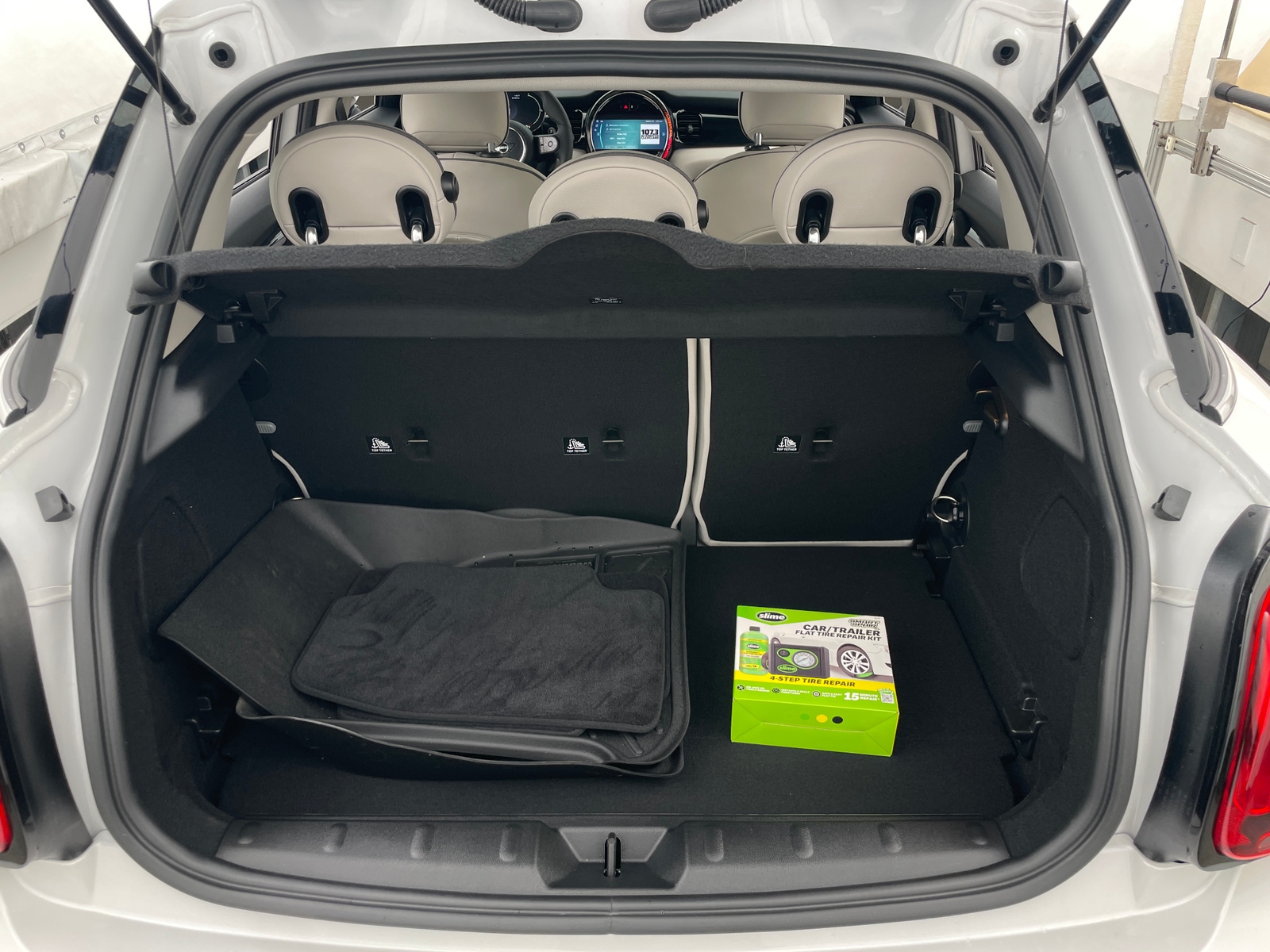 Thumbnail: 2024 MINI Cooper Hardtop - 6