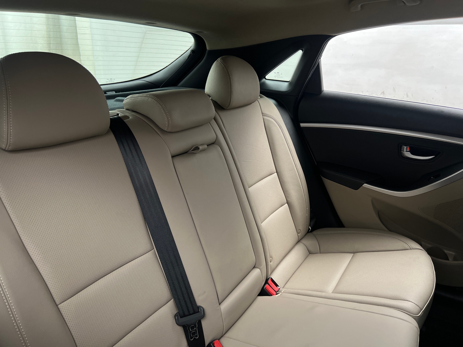 Thumbnail: 2014 Hyundai Elantra - 6