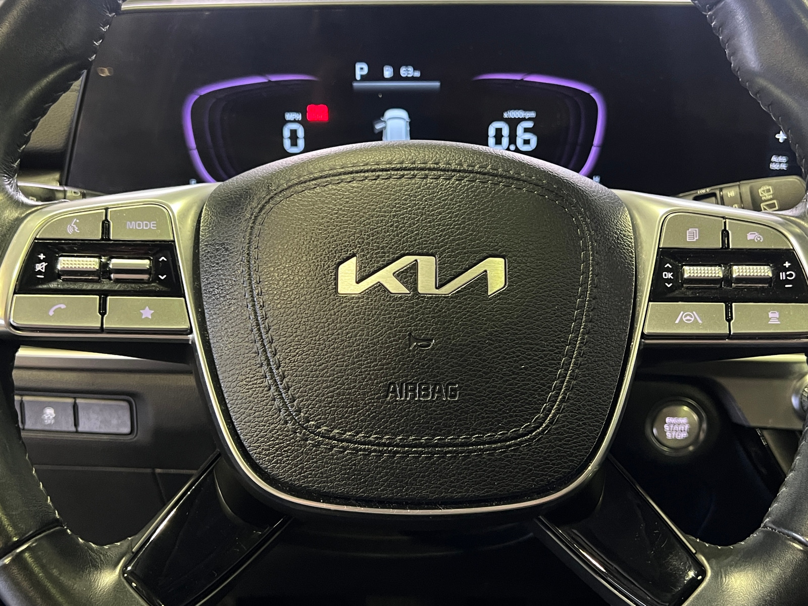 Thumbnail: 2023 Kia Telluride - 4