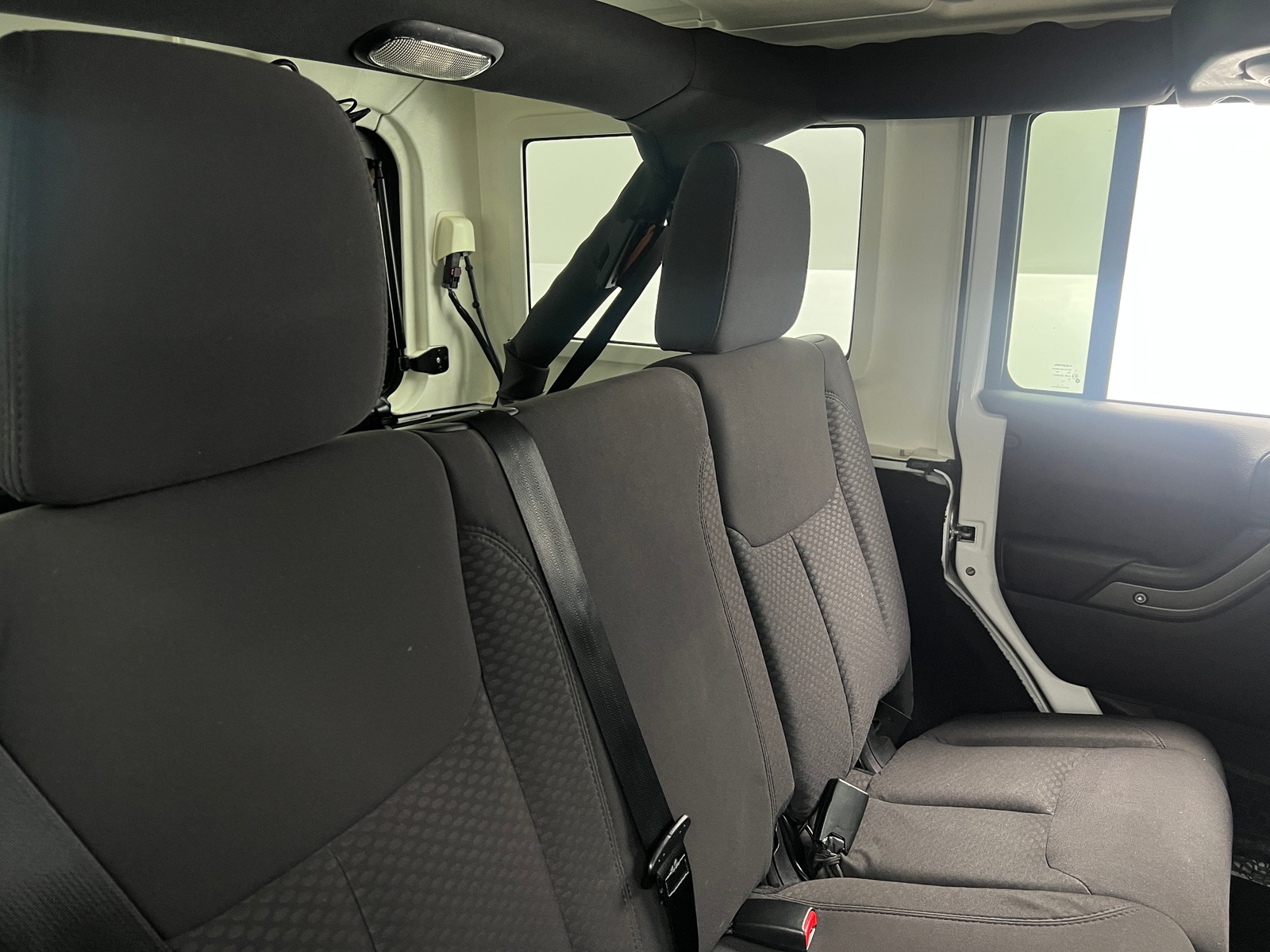 Thumbnail: 2013 Jeep Wrangler - 6