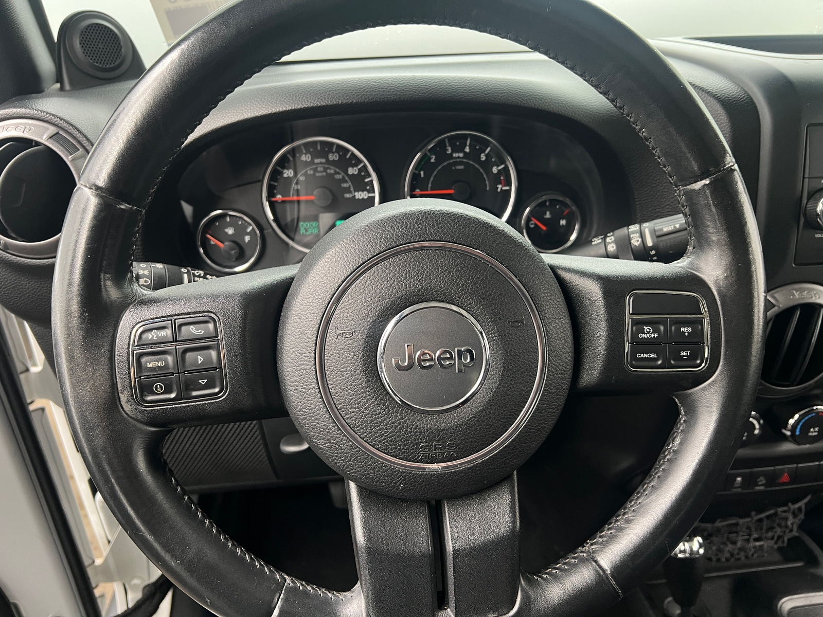 Thumbnail: 2013 Jeep Wrangler - 5