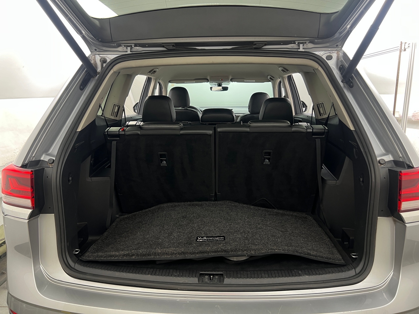Thumbnail: 2021 Volkswagen Atlas - 6