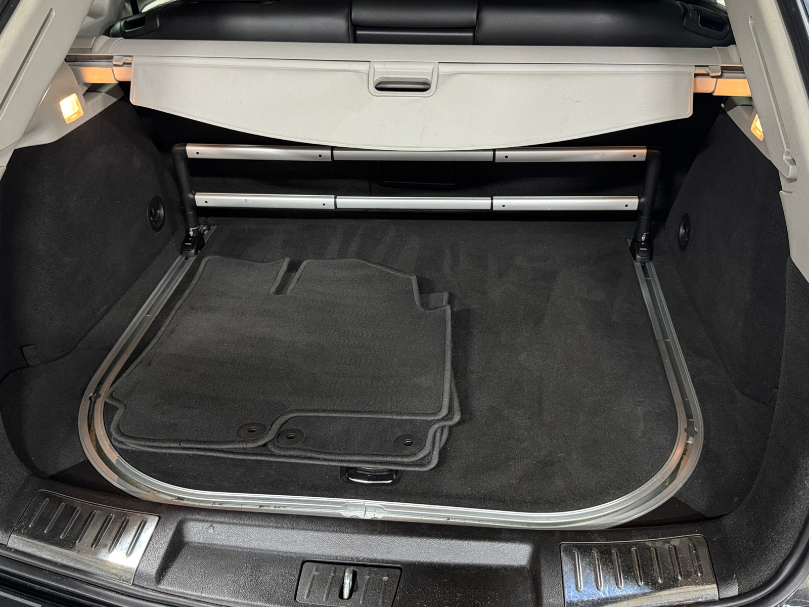 Thumbnail: 2015 Cadillac SRX - 6