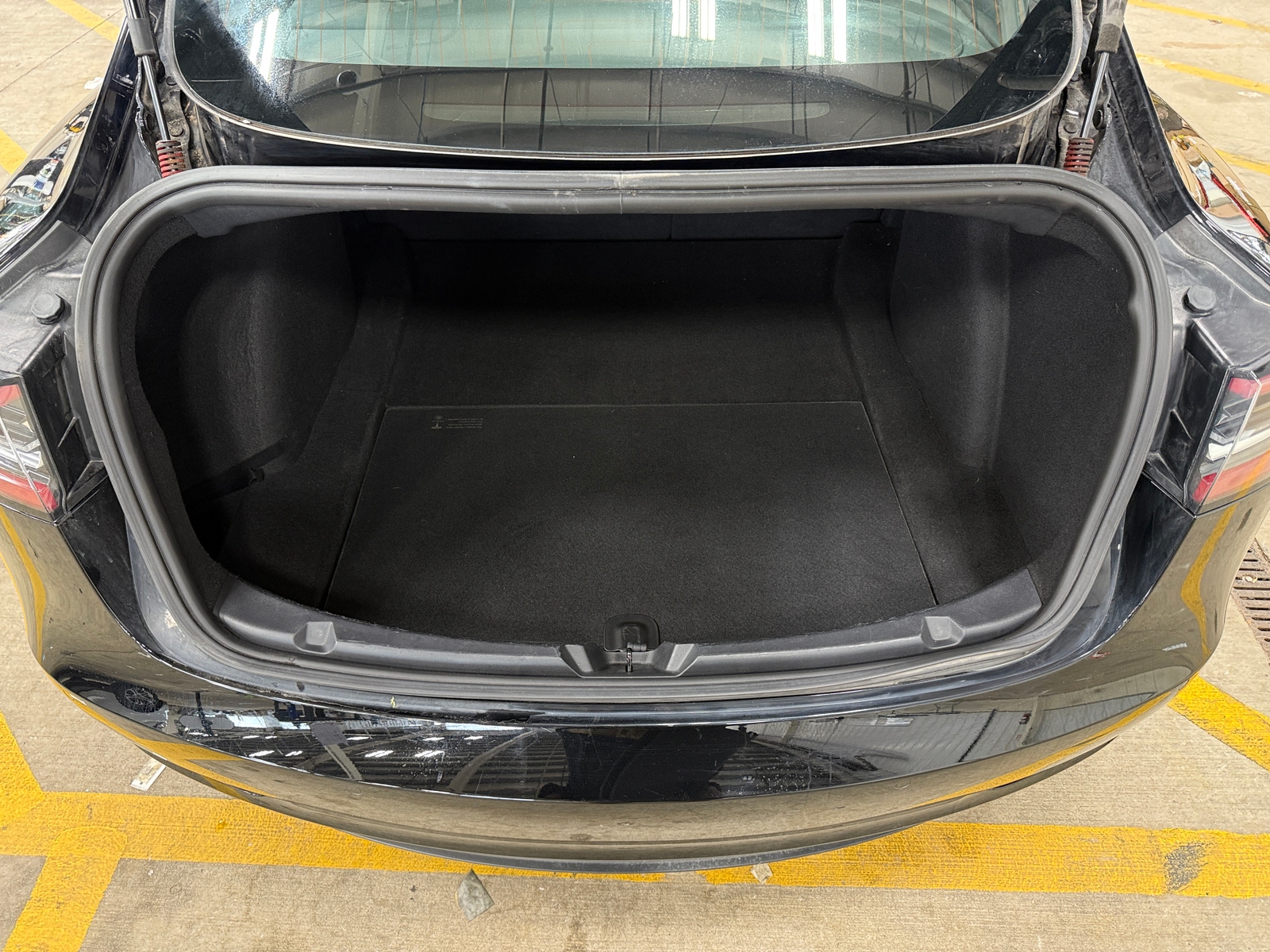 Thumbnail: 2020 Tesla Model 3 - 6