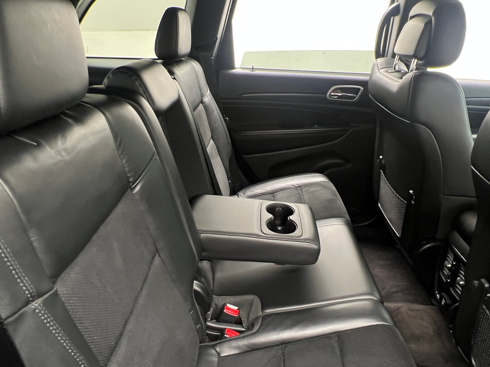 Thumbnail: 2018 Jeep Grand Cherokee - 5
