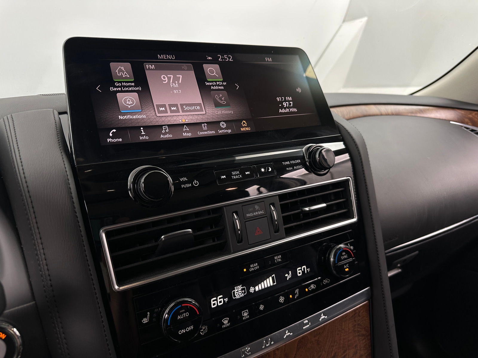 Thumbnail: 2024 Nissan Armada - 3
