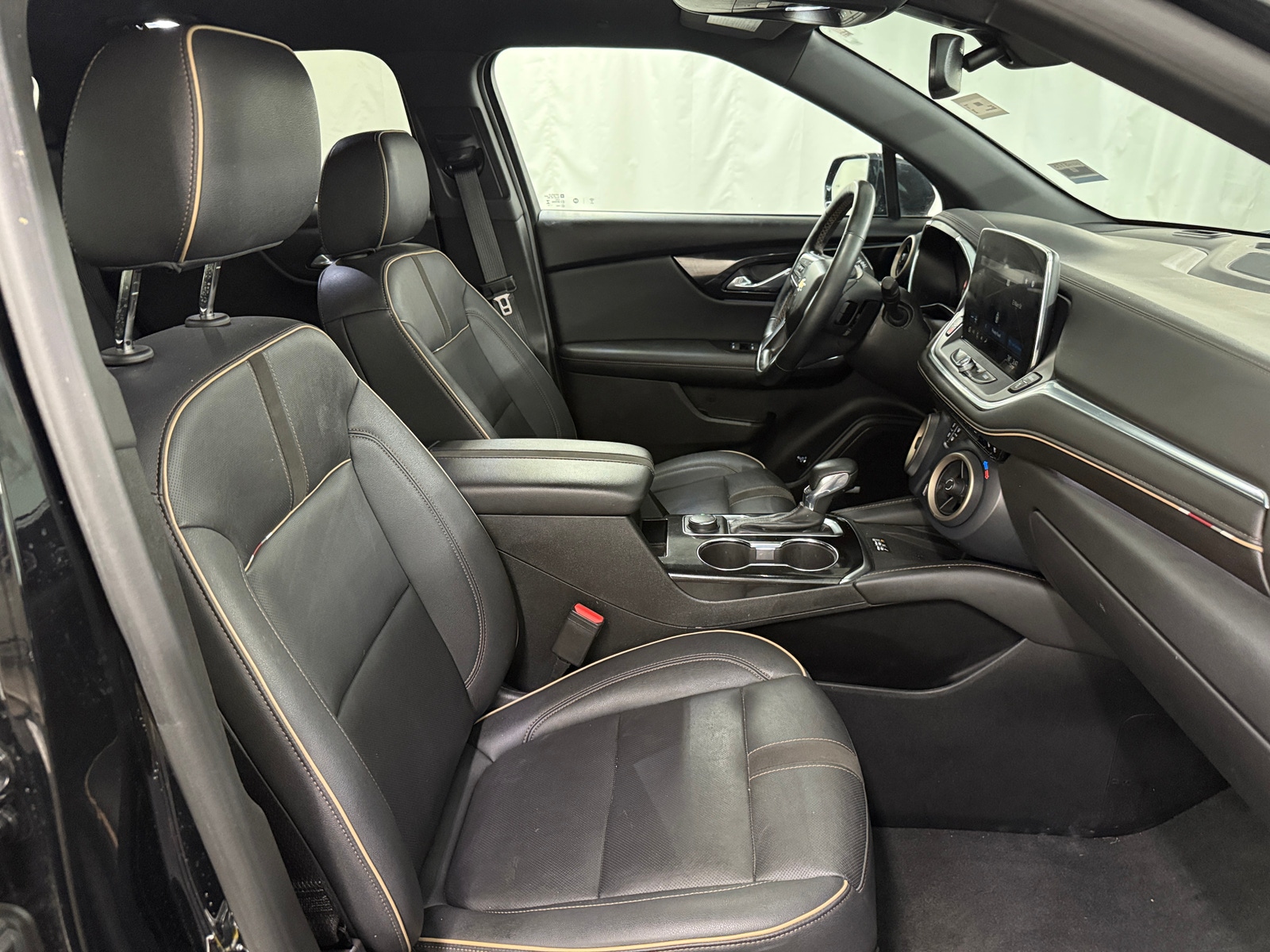 Thumbnail: 2023 Chevrolet Blazer - 2