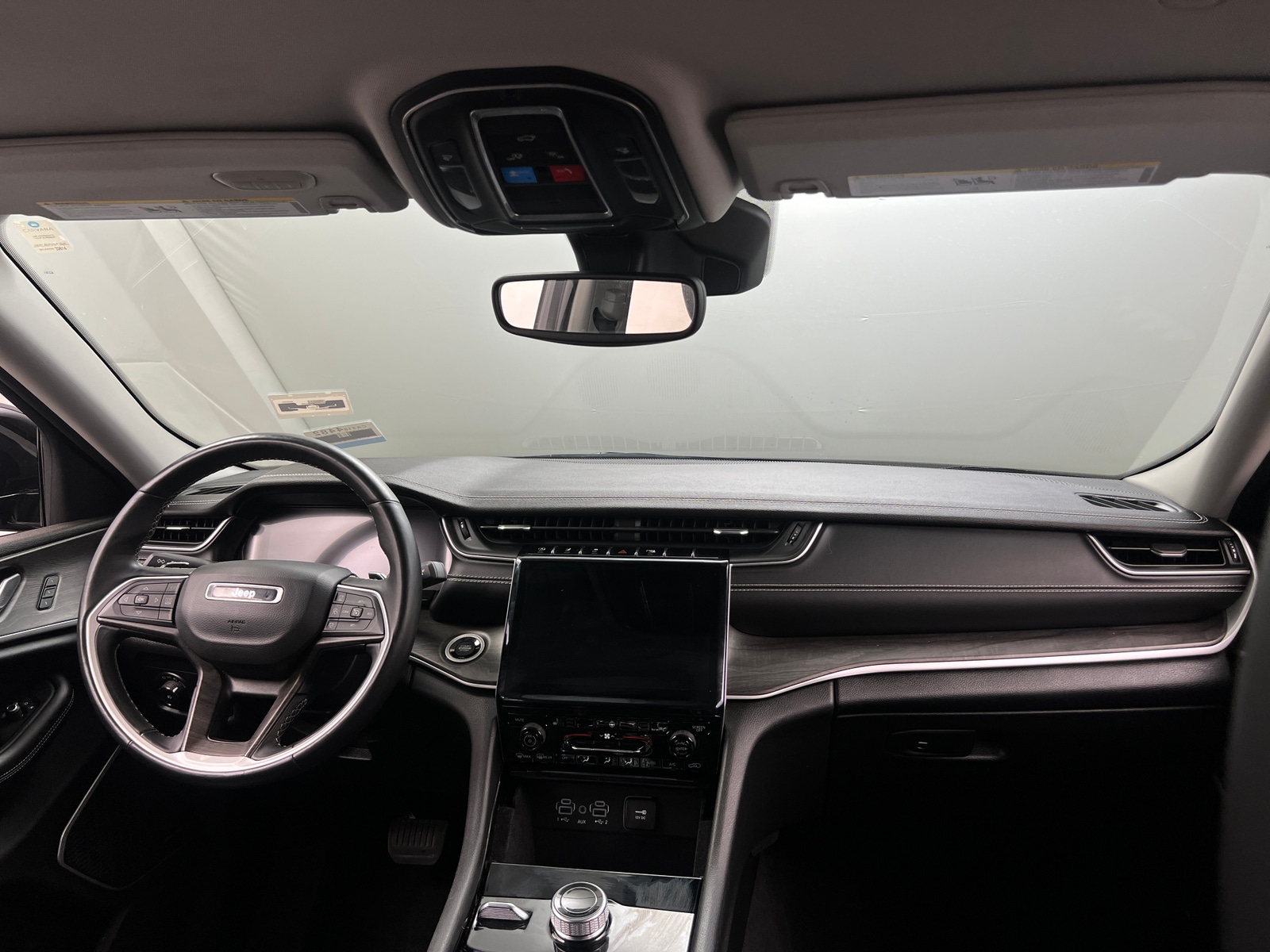 Thumbnail: 2022 Jeep Grand Cherokee L - 2