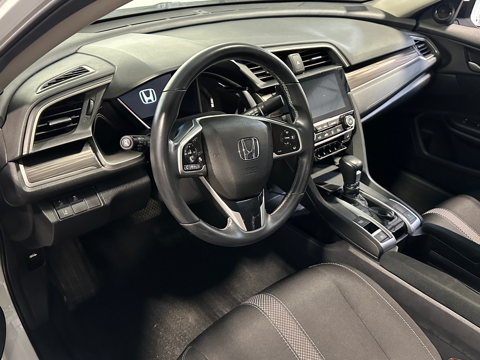 Thumbnail: 2020 Honda Civic - 3