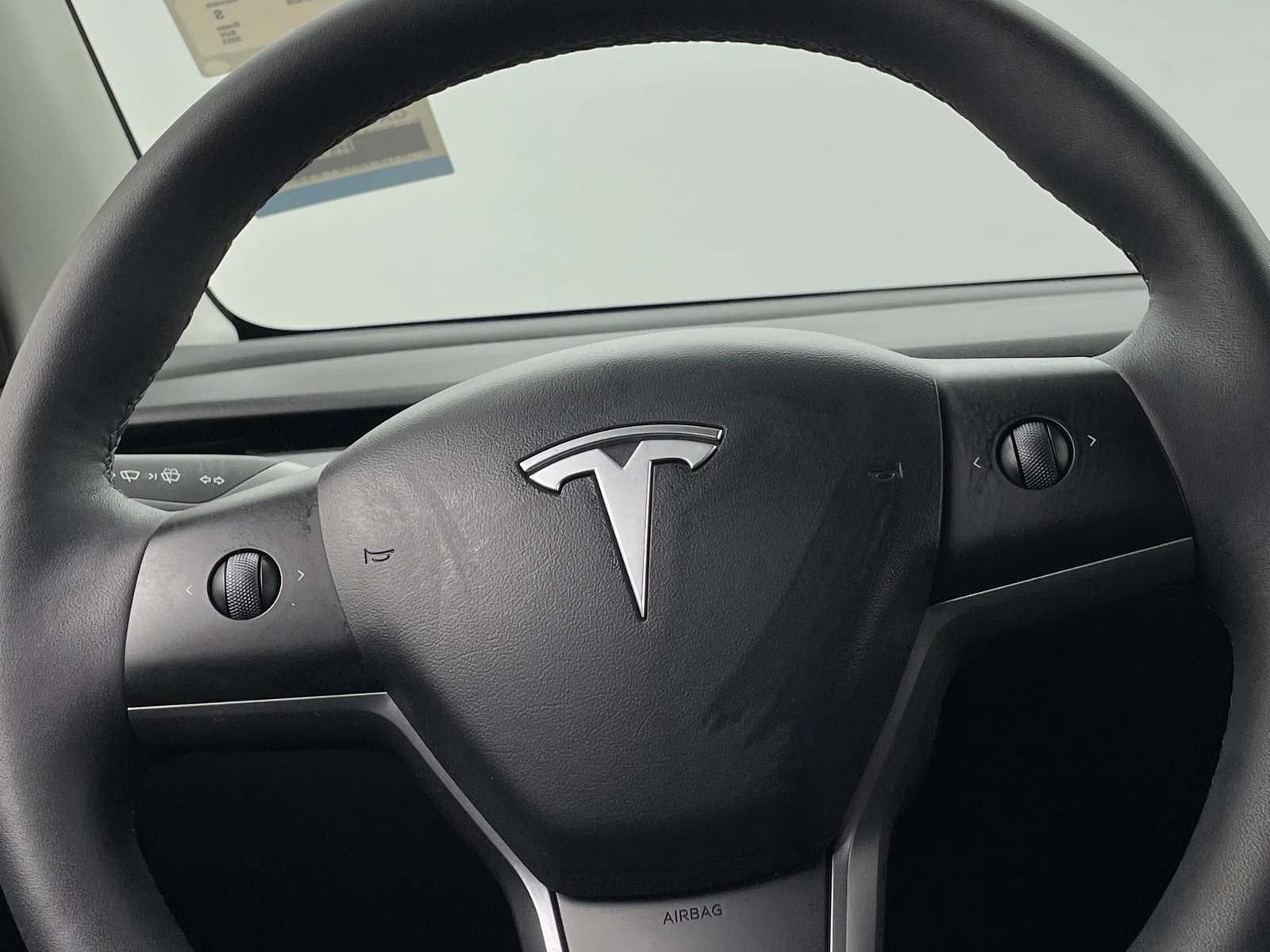 Thumbnail: 2023 Tesla Model Y - 3