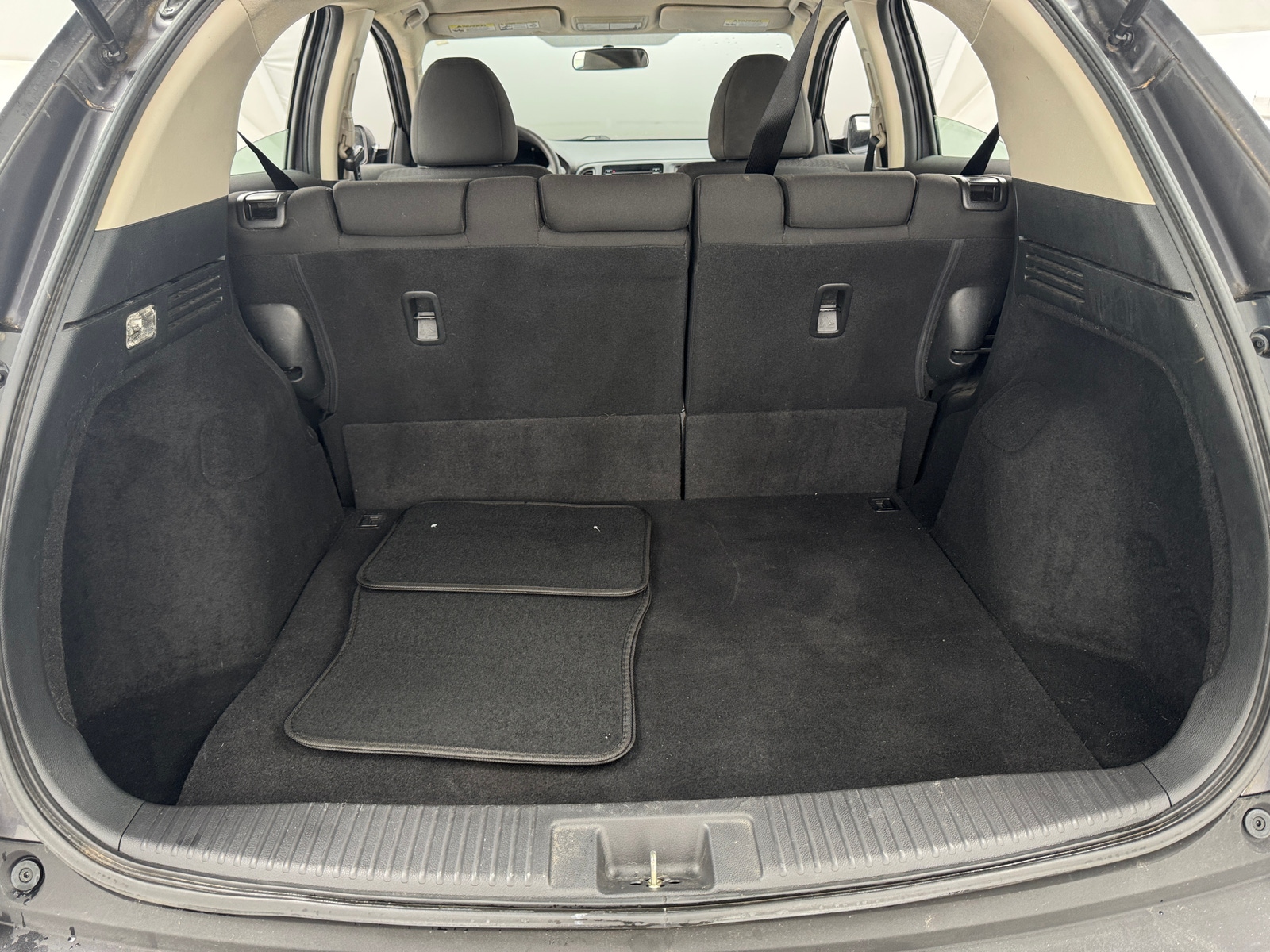 Thumbnail: 2016 Honda HR-V - 7