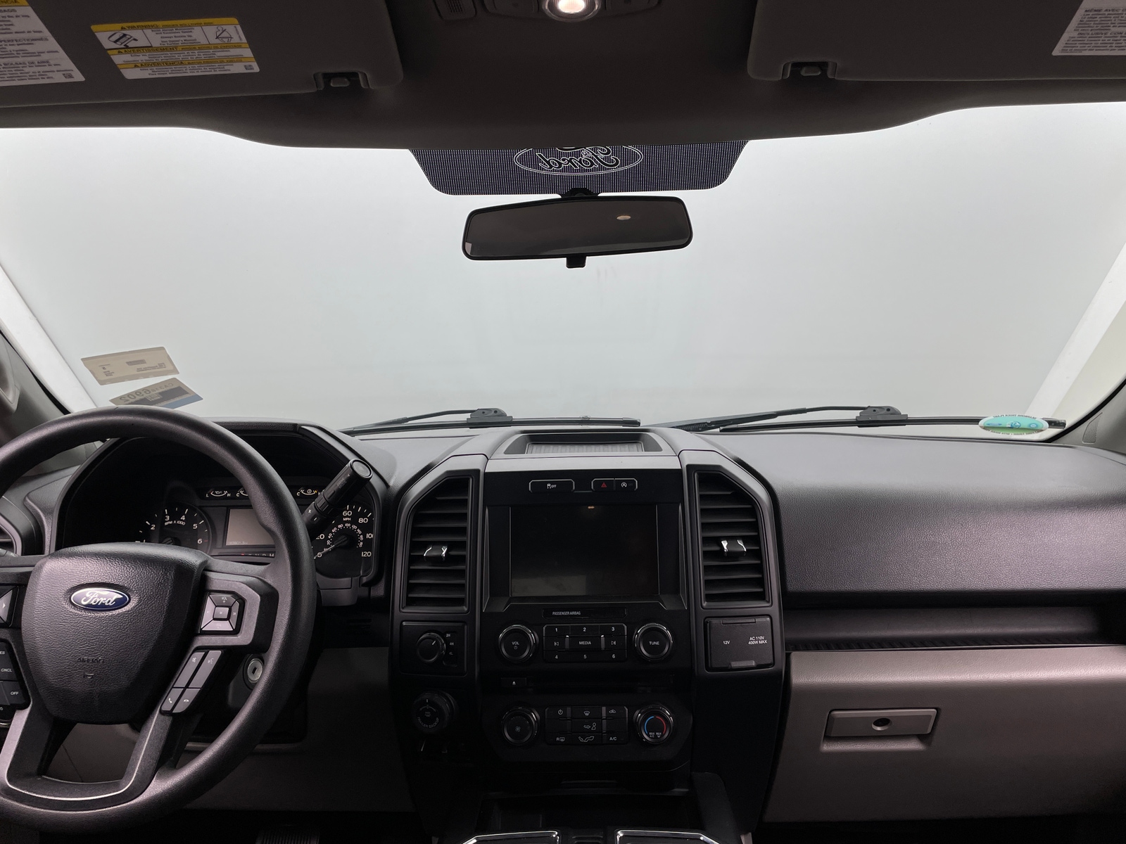 Thumbnail: 2018 Ford Econoline - 3