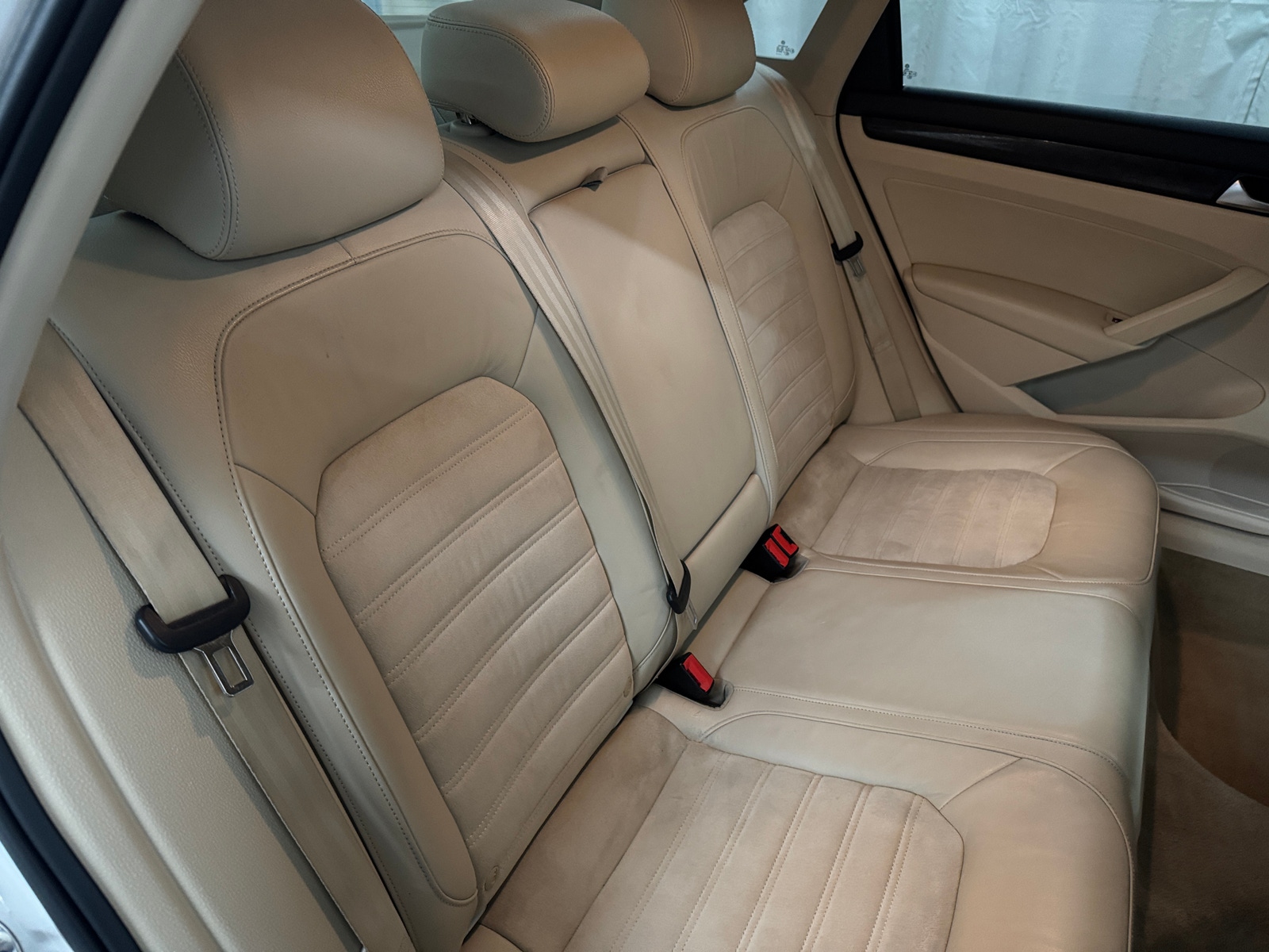 Thumbnail: 2014 Volkswagen Passat - 5