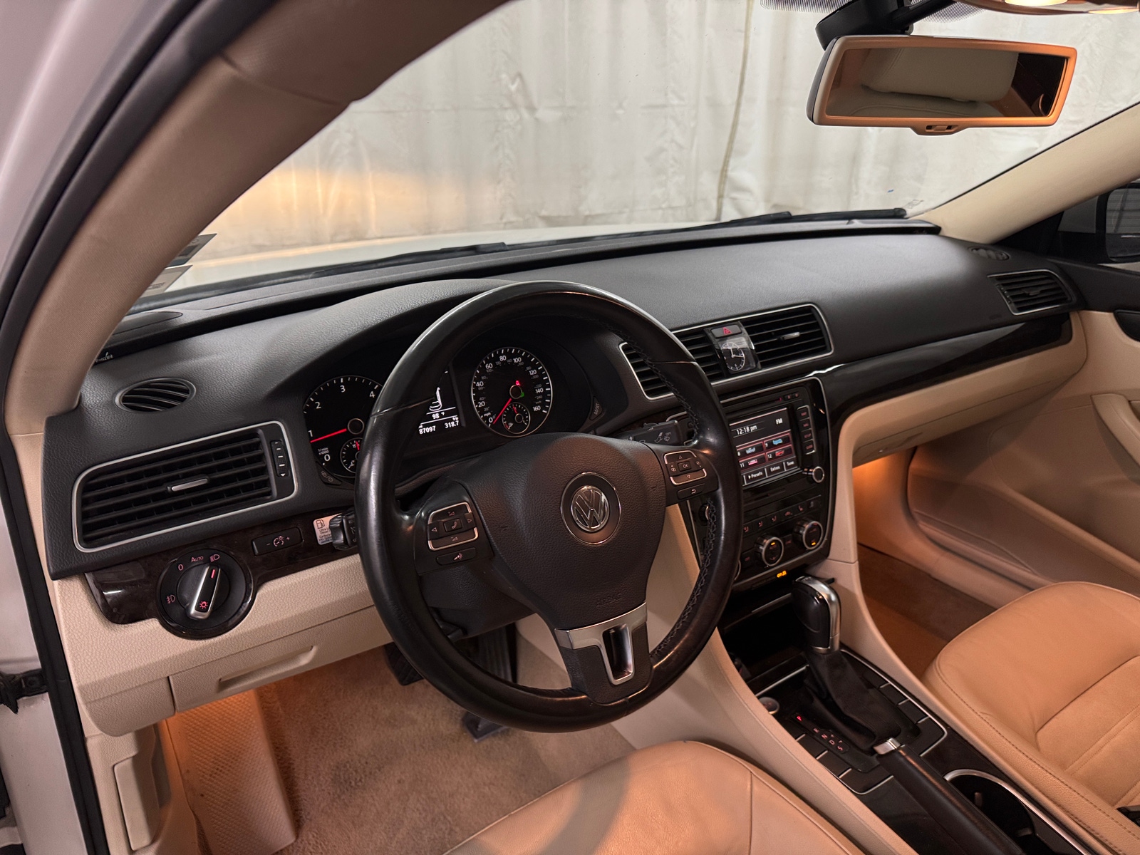 Thumbnail: 2014 Volkswagen Passat - 2