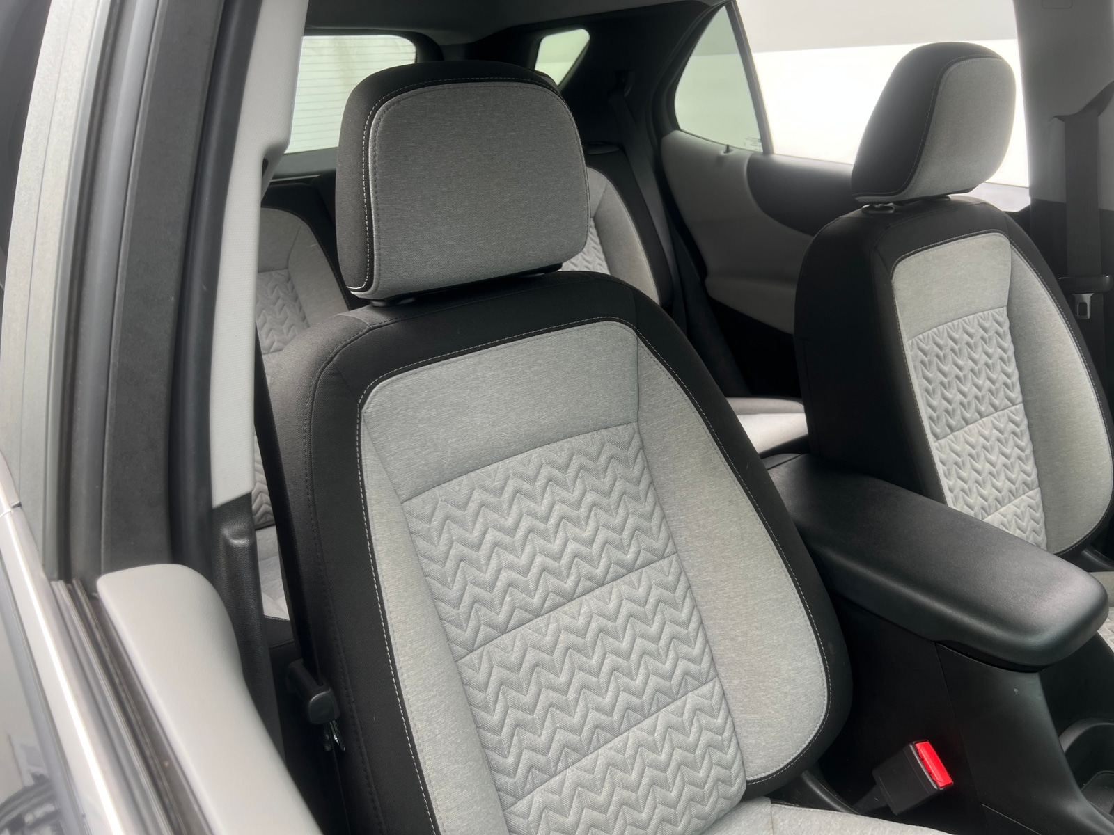 Thumbnail: 2022 Chevrolet Equinox - 2