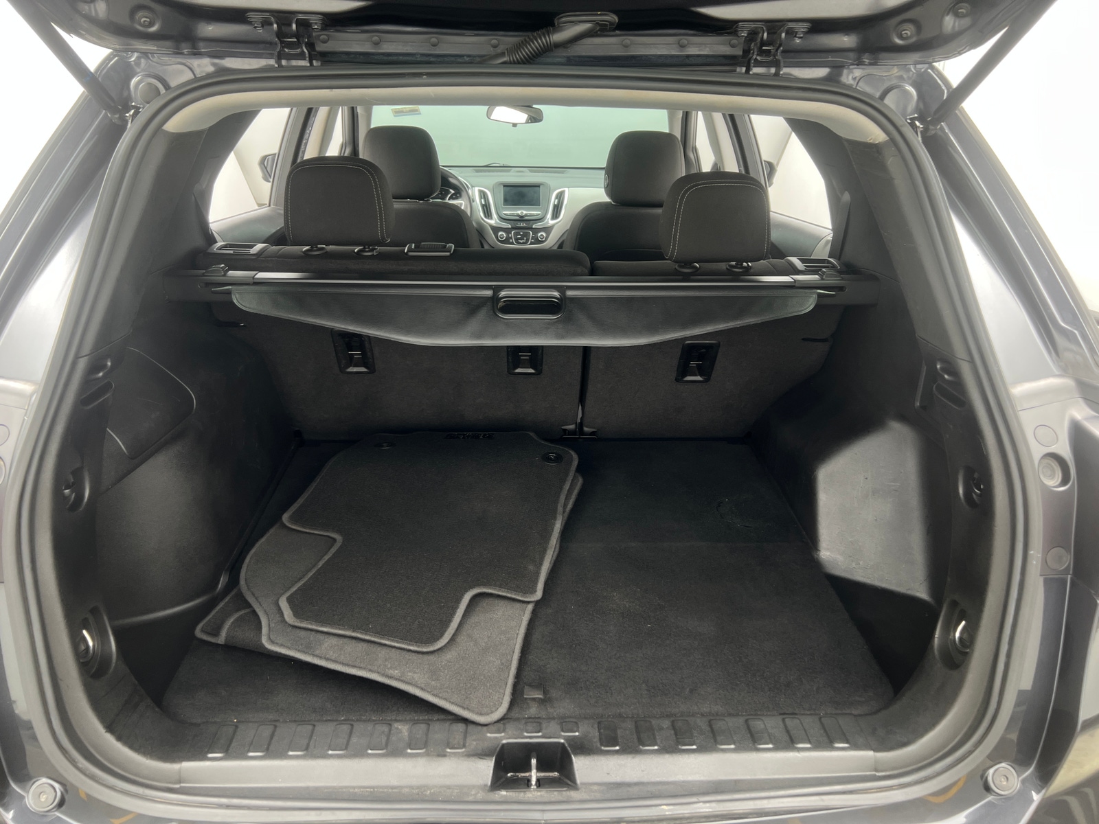 Thumbnail: 2022 Chevrolet Equinox - 7
