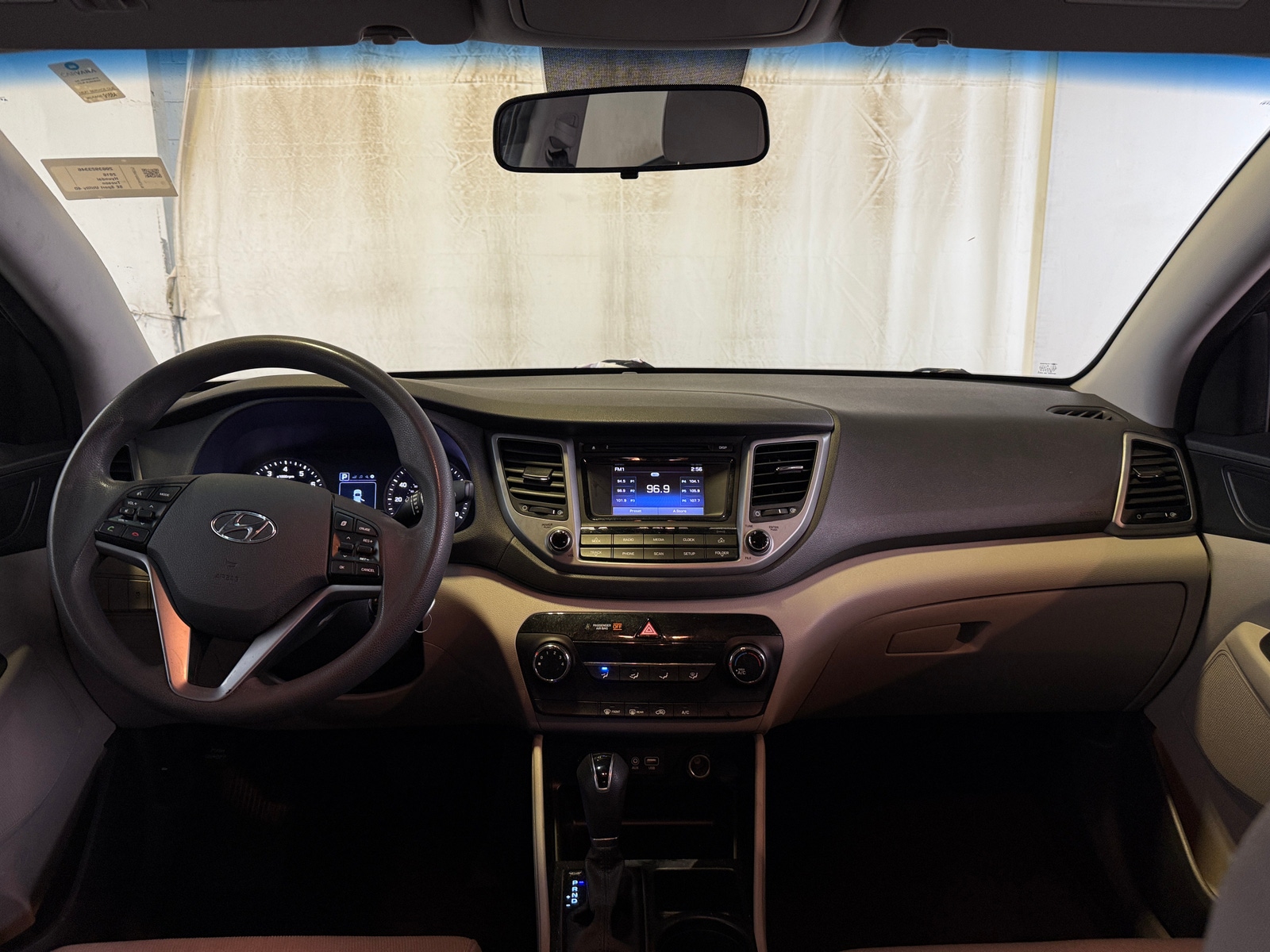 Thumbnail: 2016 Hyundai Tucson - 3