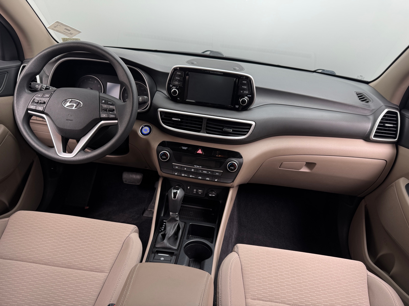 Thumbnail: 2019 Hyundai Tucson - 3