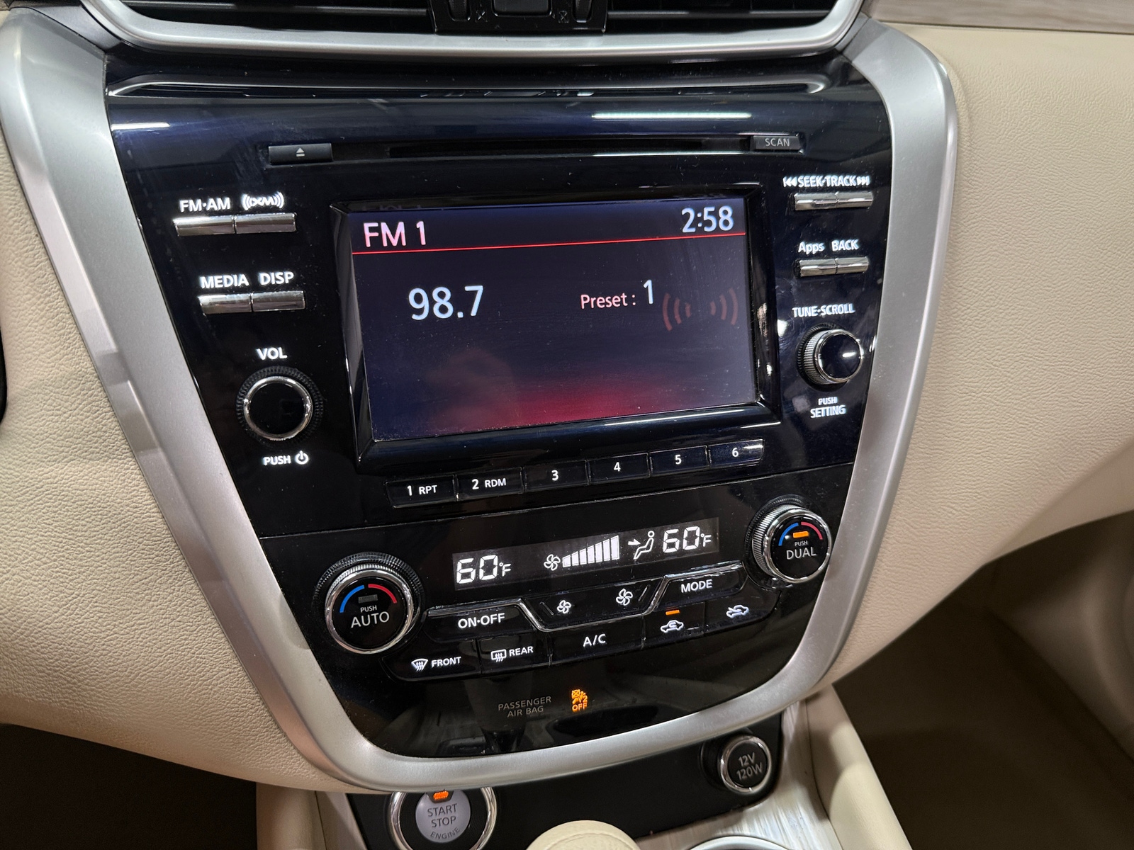Thumbnail: 2015 Nissan Murano - 4