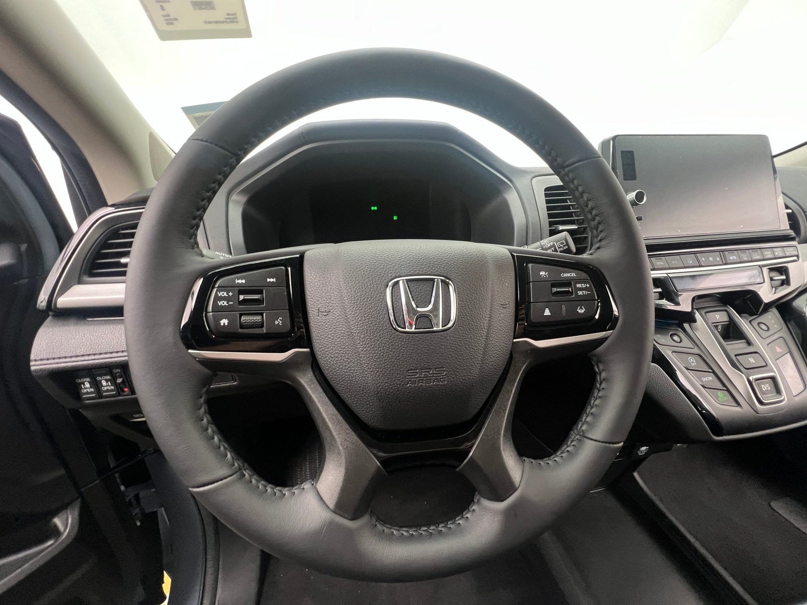 Thumbnail: 2025 Honda Odyssey - 4