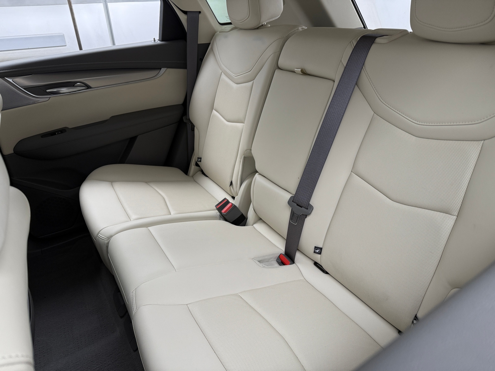Thumbnail: 2021 Cadillac XT5 - 5