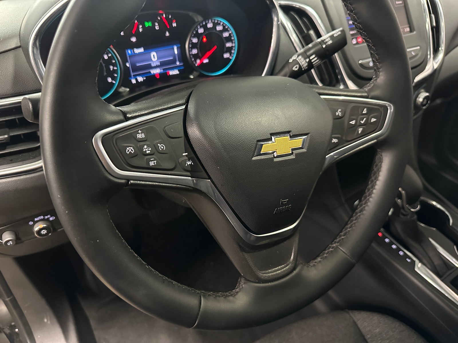Thumbnail: 2023 Chevrolet Equinox - 5