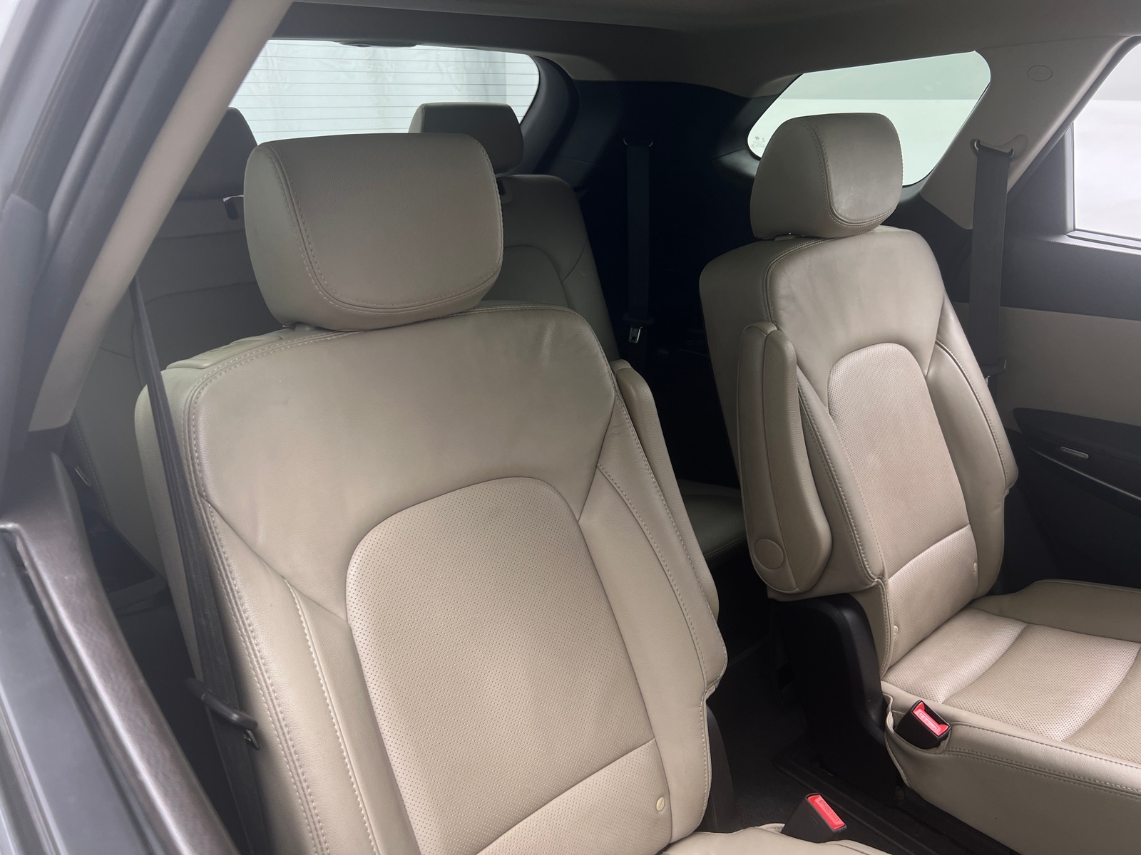 Thumbnail: 2017 Hyundai Santa Fe - 5