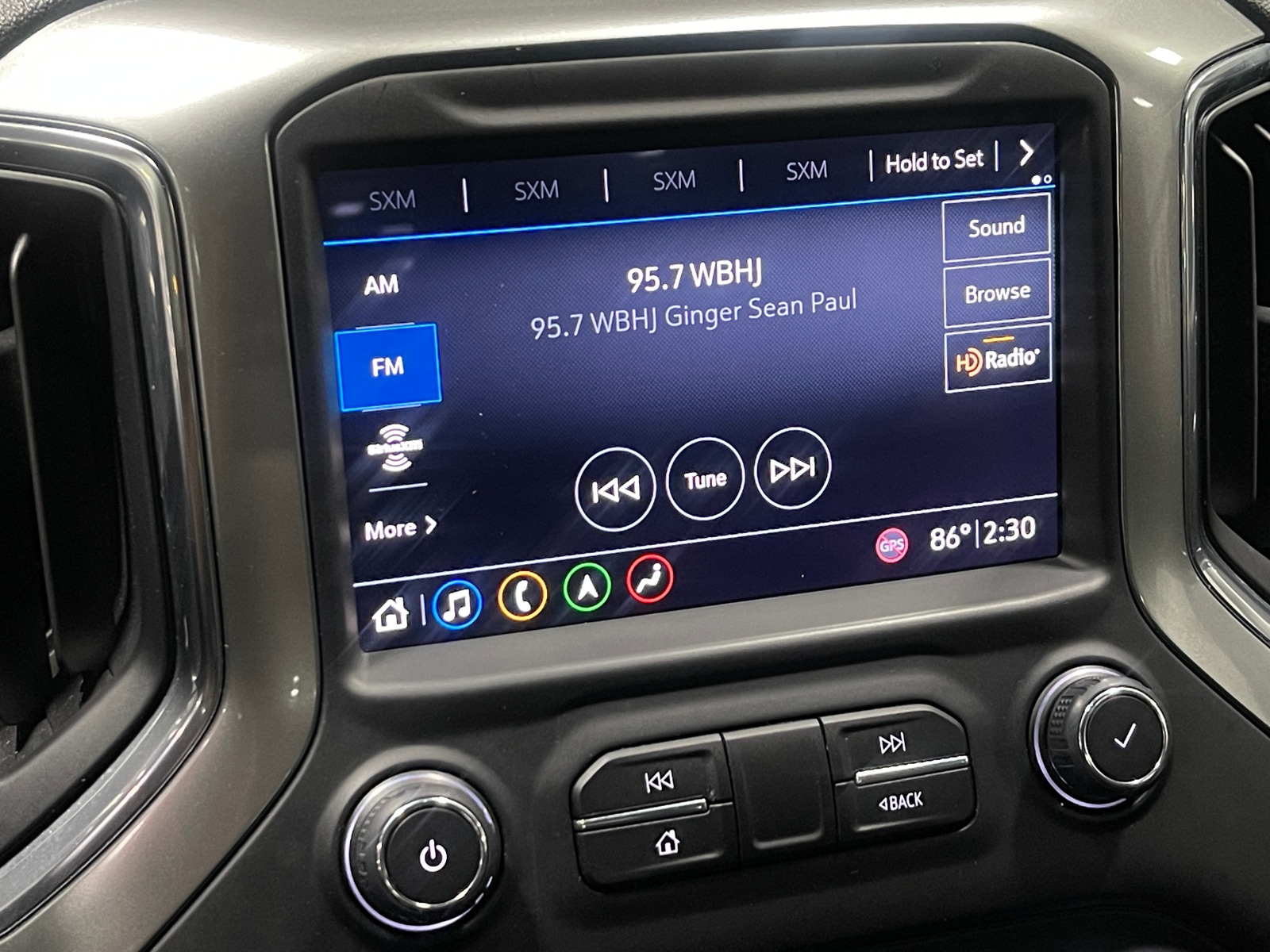 Thumbnail: 2019 Chevrolet Silverado 1500 - 3
