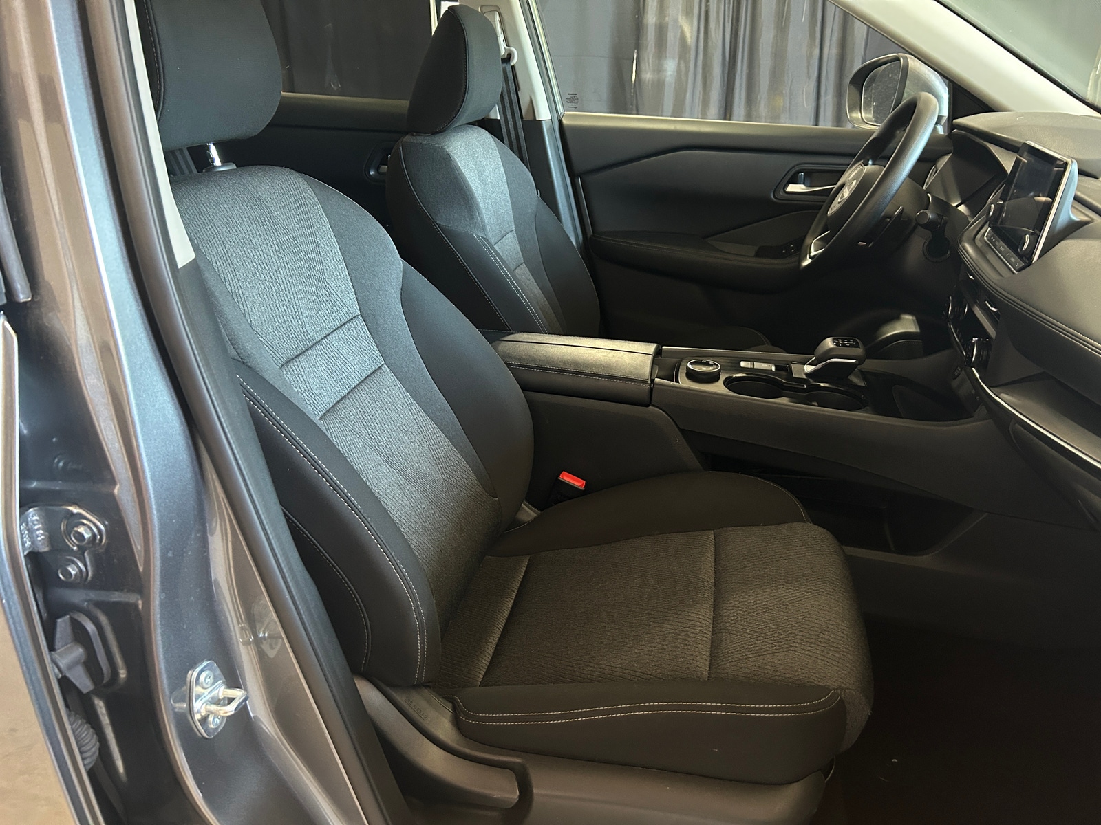 Thumbnail: 2024 Nissan Rogue - 2