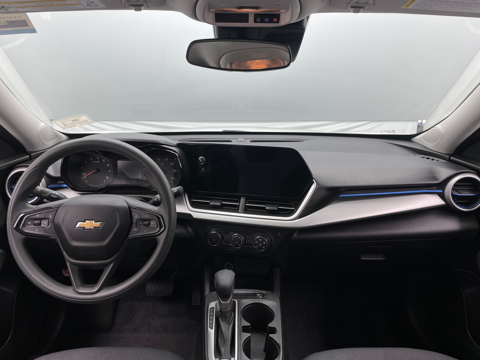 Thumbnail: 2025 Chevrolet Trax - 3