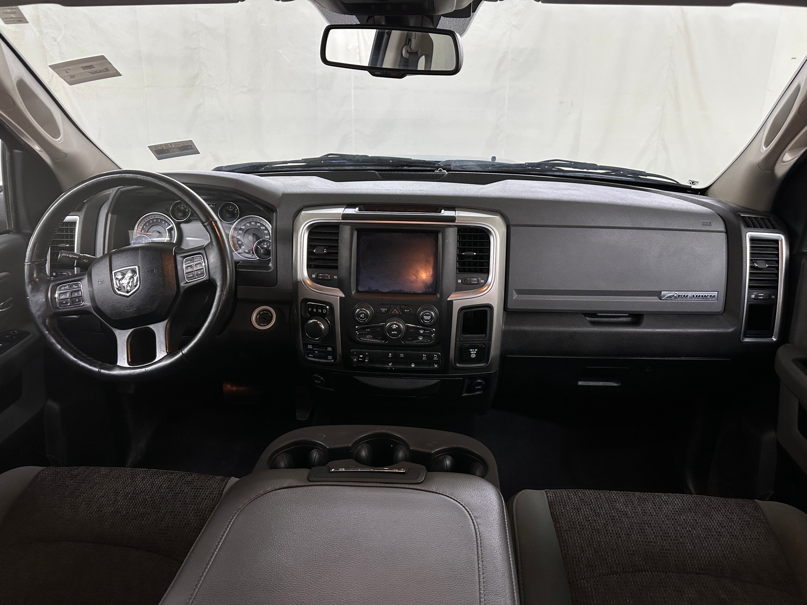 Thumbnail: 2019 RAM 1500 Classic - 3