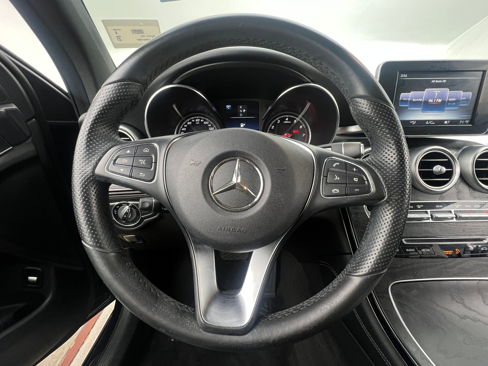 Thumbnail: 2017 Mercedes-Benz GLC - 4