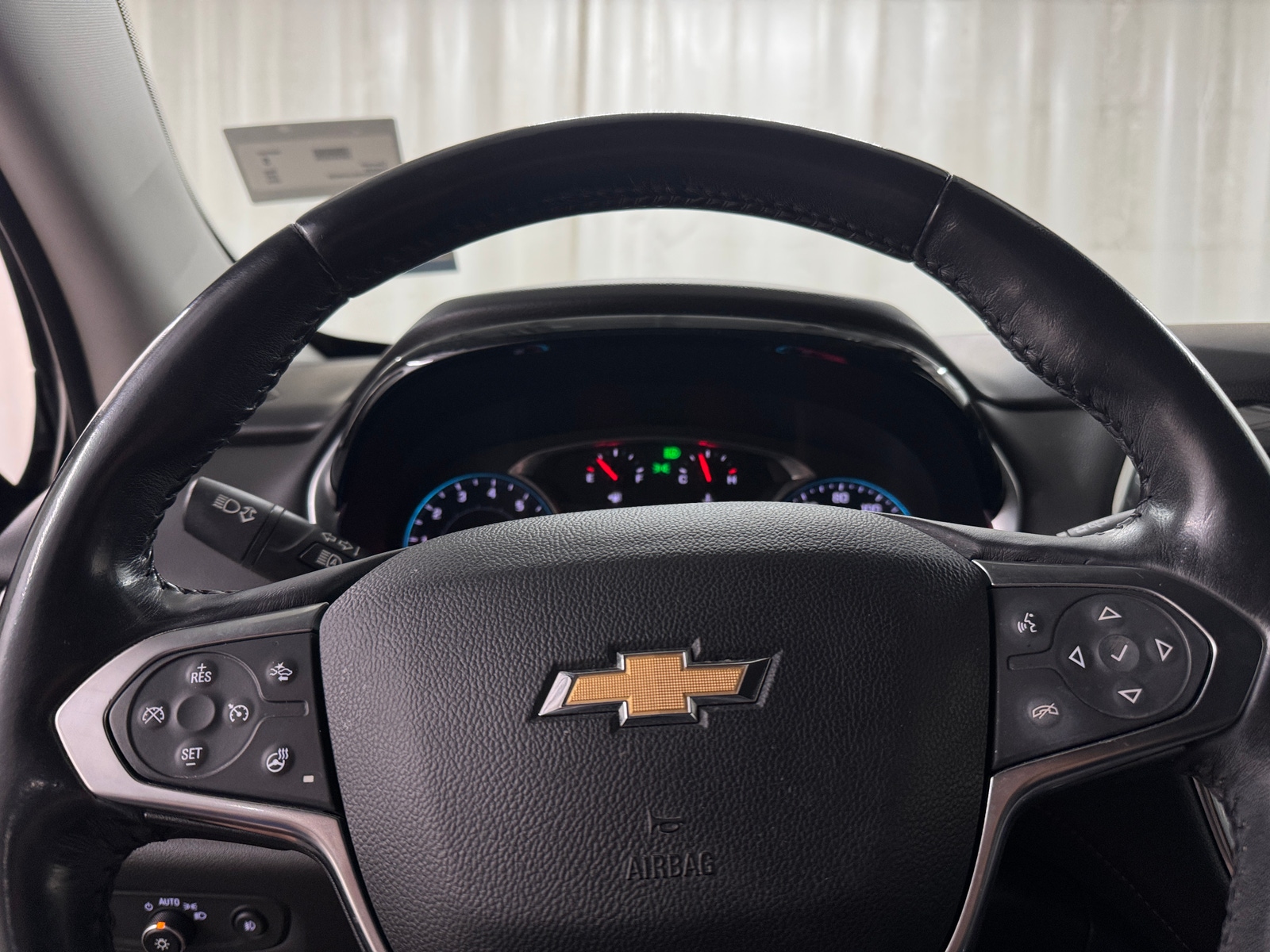 Thumbnail: 2018 Chevrolet Traverse - 4