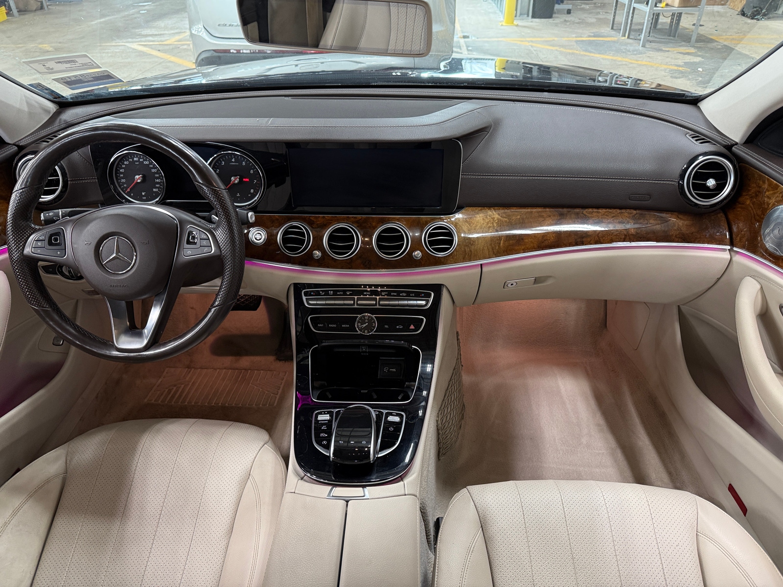 Thumbnail: 2017 Mercedes-Benz E-Class - 2