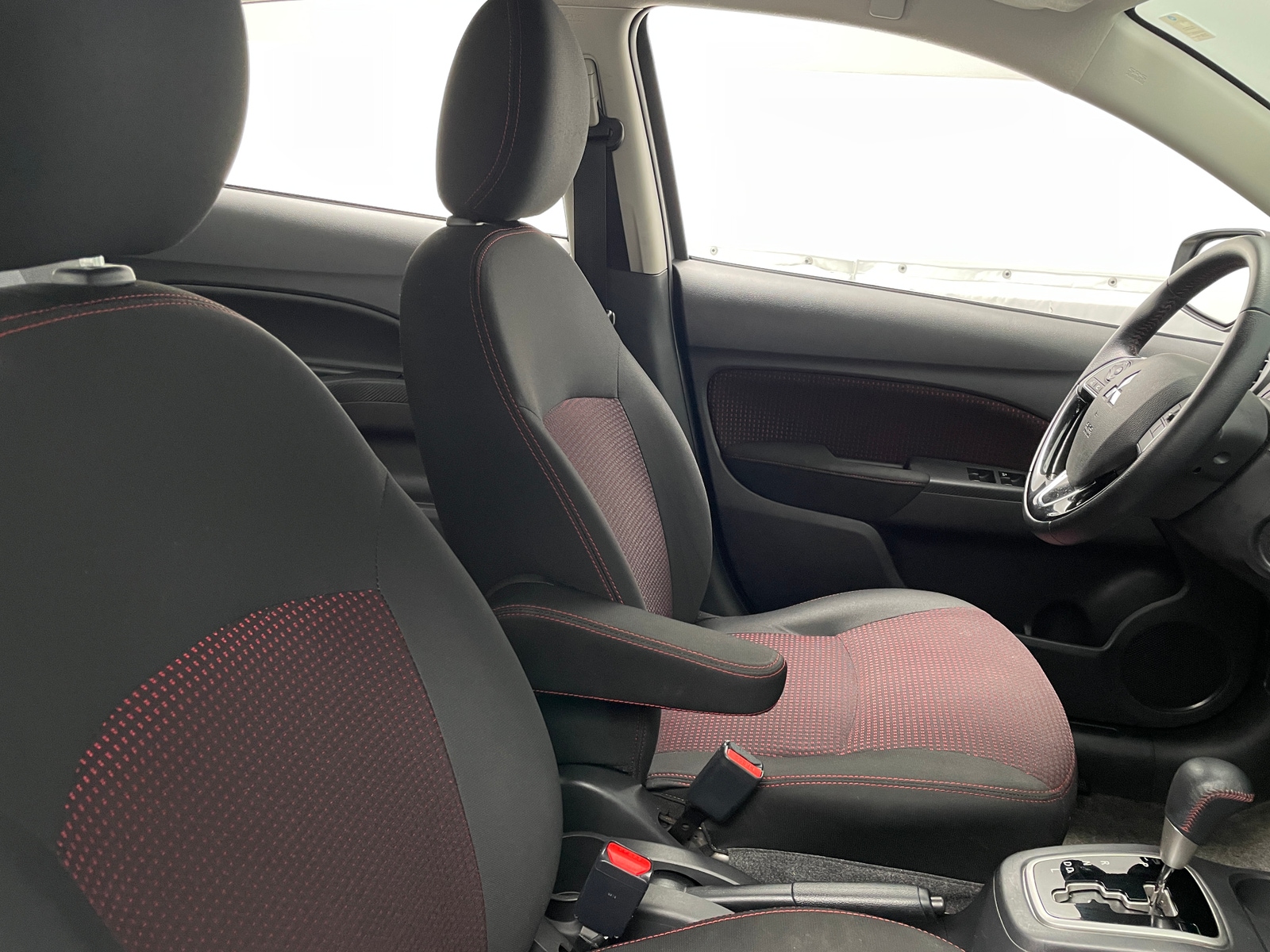 Thumbnail: 2024 Mitsubishi Mirage G4 - 2