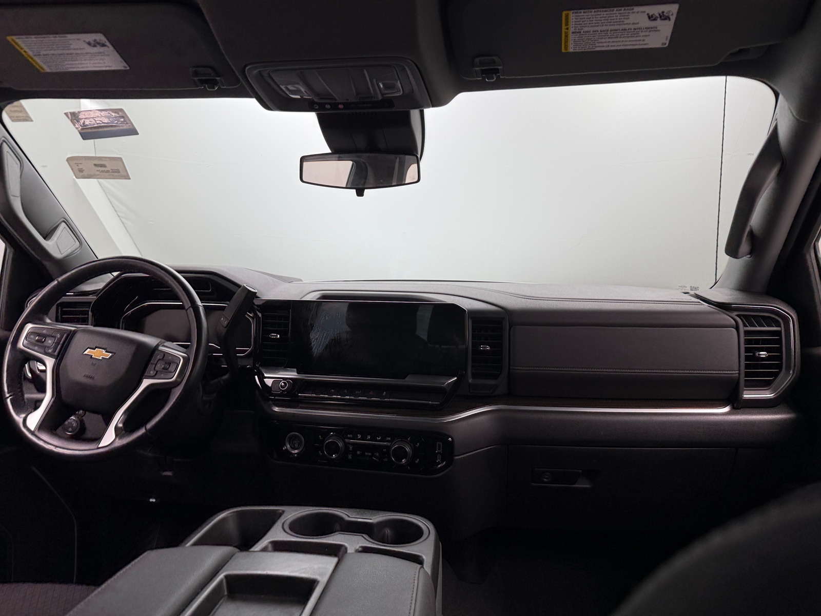Thumbnail: 2022 Chevrolet Silverado 1500 - 3