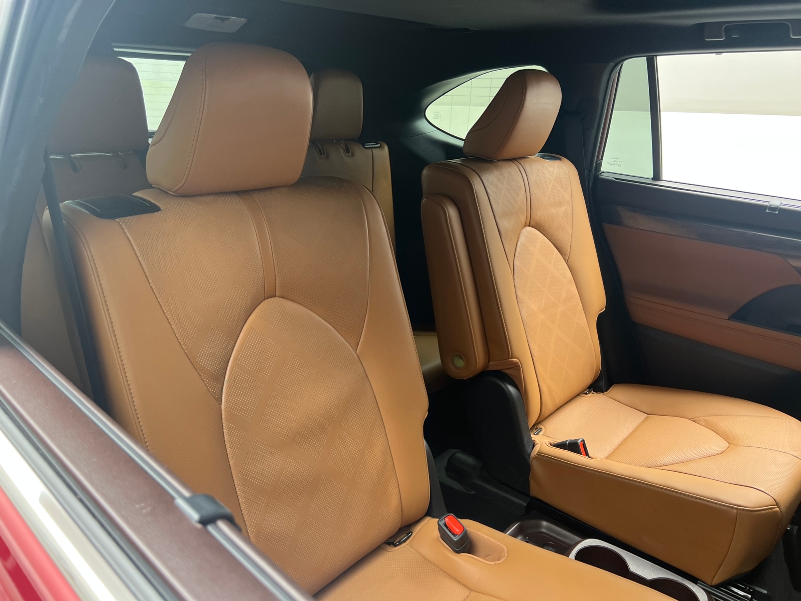 Thumbnail: 2020 Toyota Highlander - 5