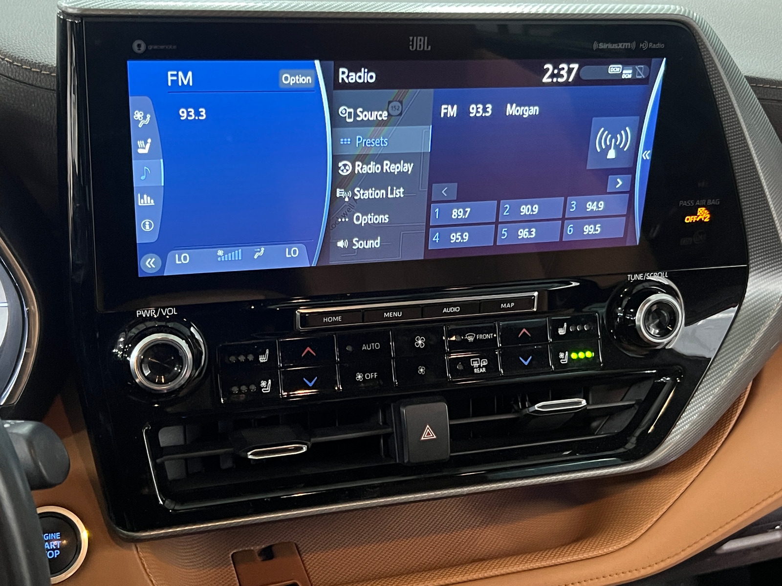 Thumbnail: 2020 Toyota Highlander - 3