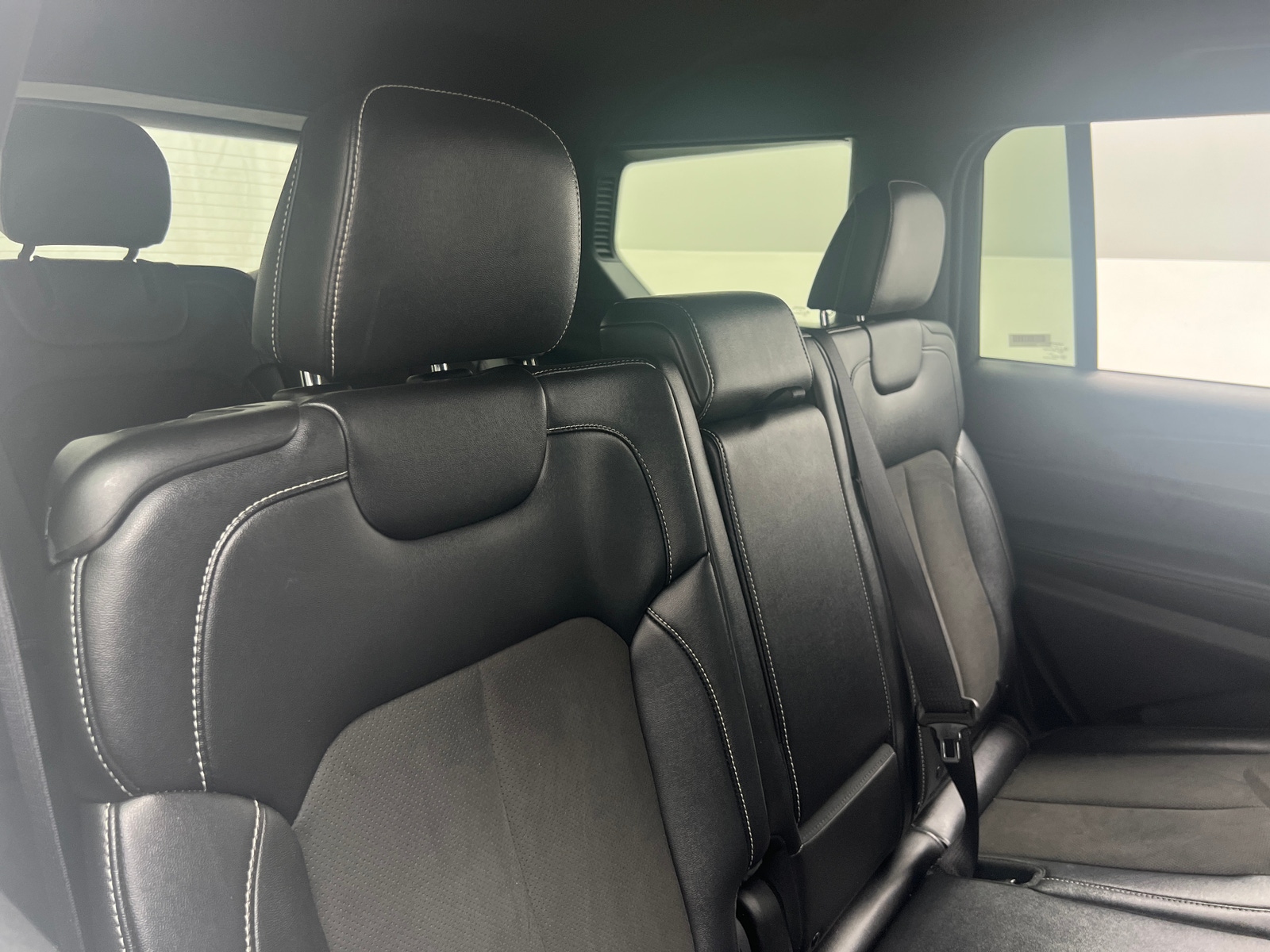 Thumbnail: 2024 Jeep Grand Cherokee L - 5