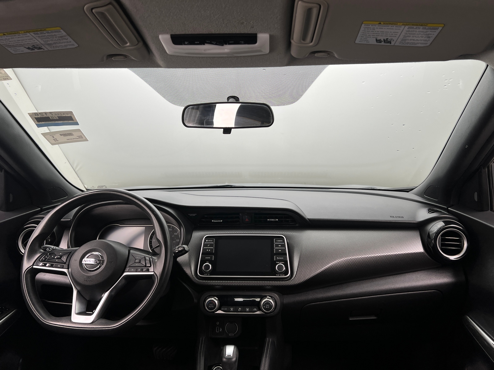 Thumbnail: 2019 Nissan Kicks - 3