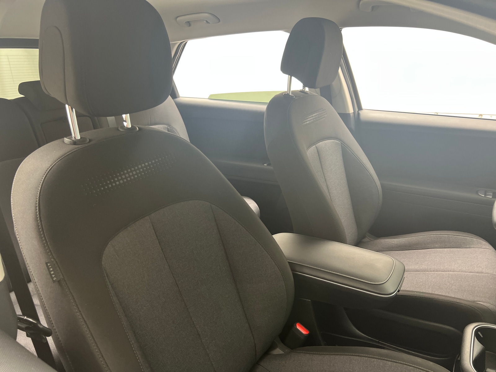 Thumbnail: 2023 Hyundai Ioniq 5 - 2