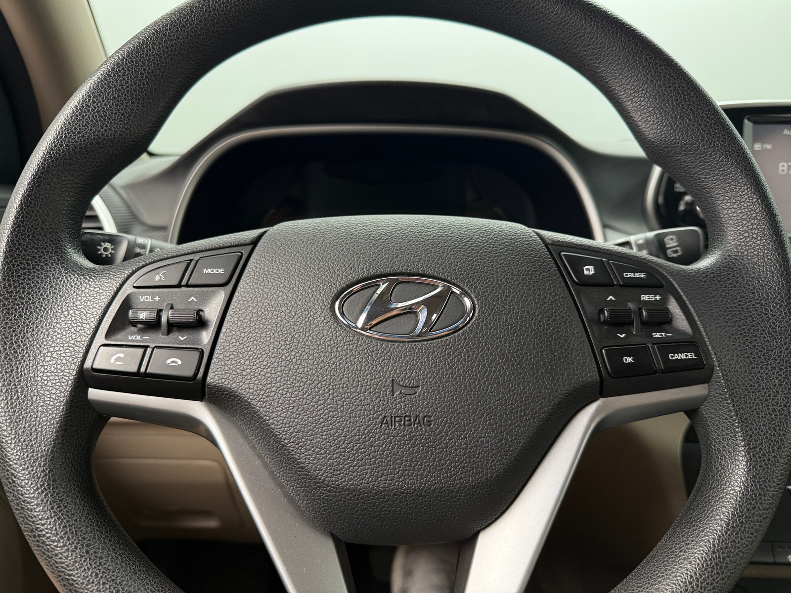 Thumbnail: 2019 Hyundai Tucson - 5