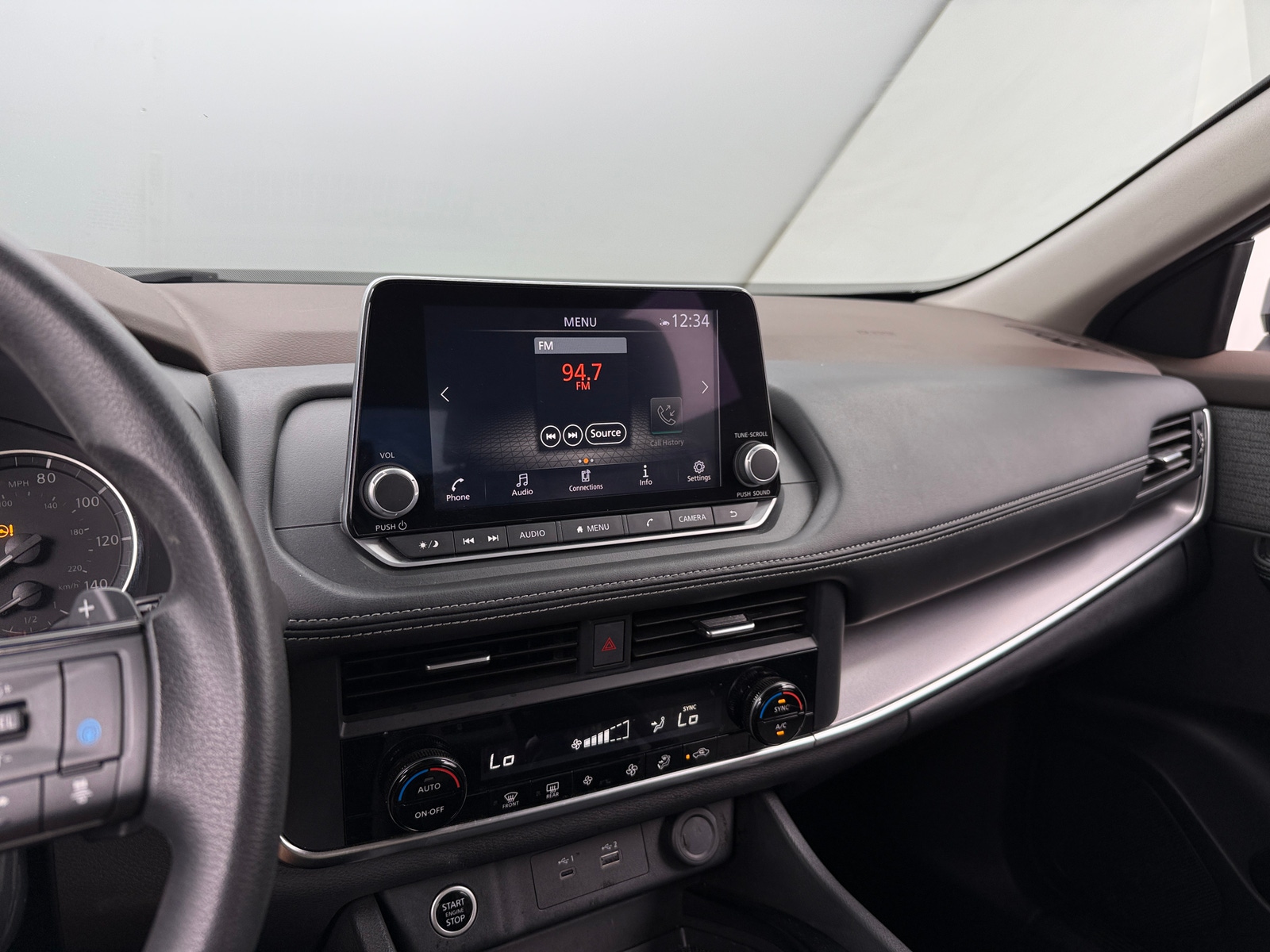 Thumbnail: 2023 Nissan Rogue - 4
