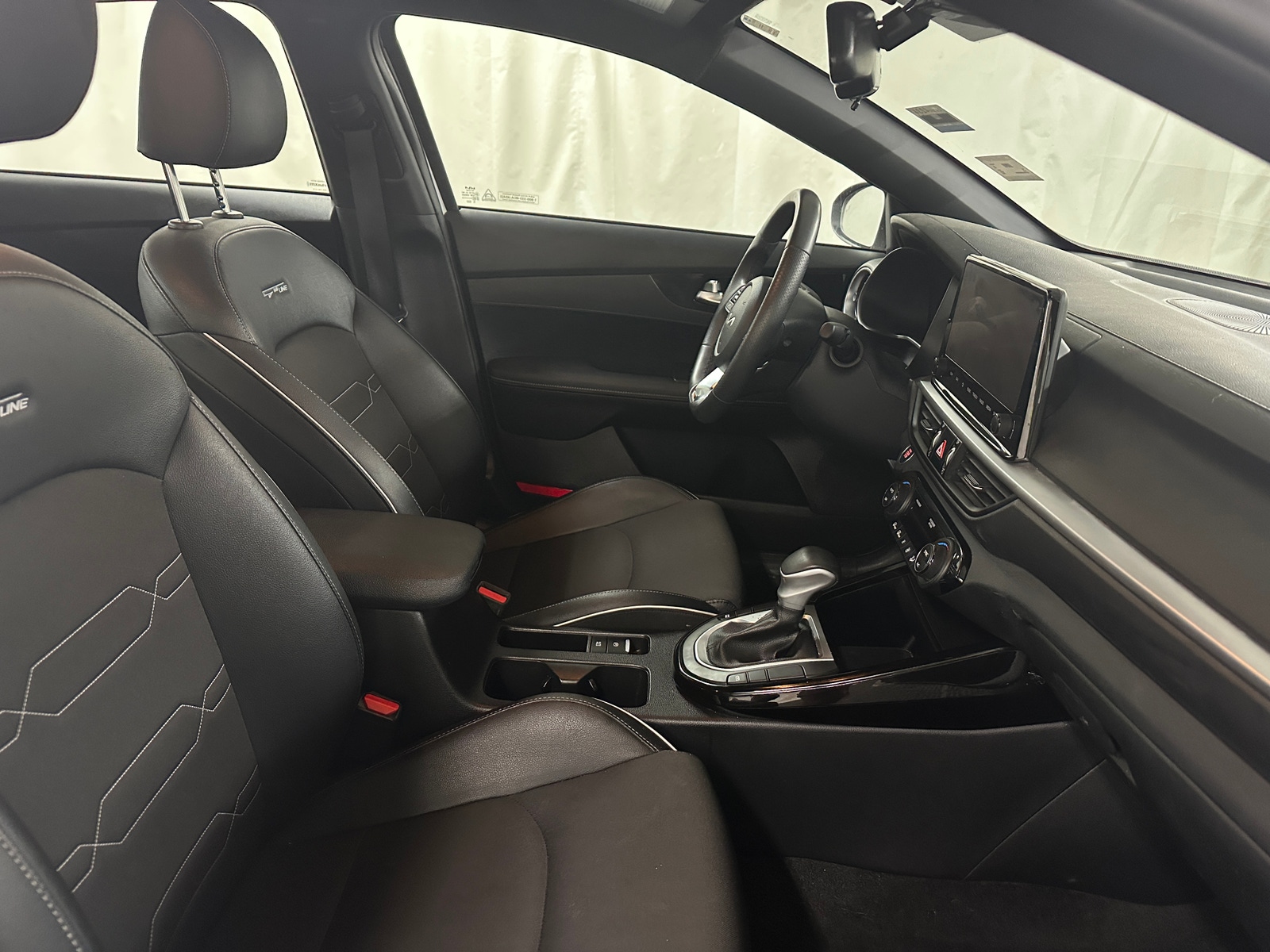 Thumbnail: 2024 Kia Forte - 2