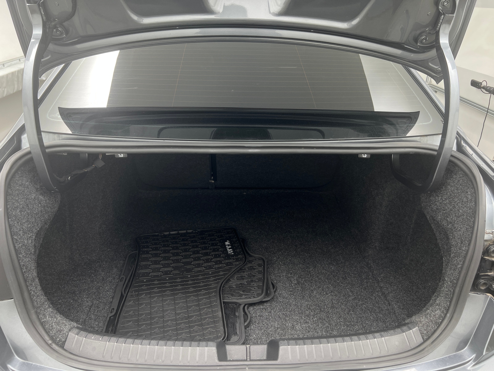 Thumbnail: 2019 Volkswagen Jetta - 7
